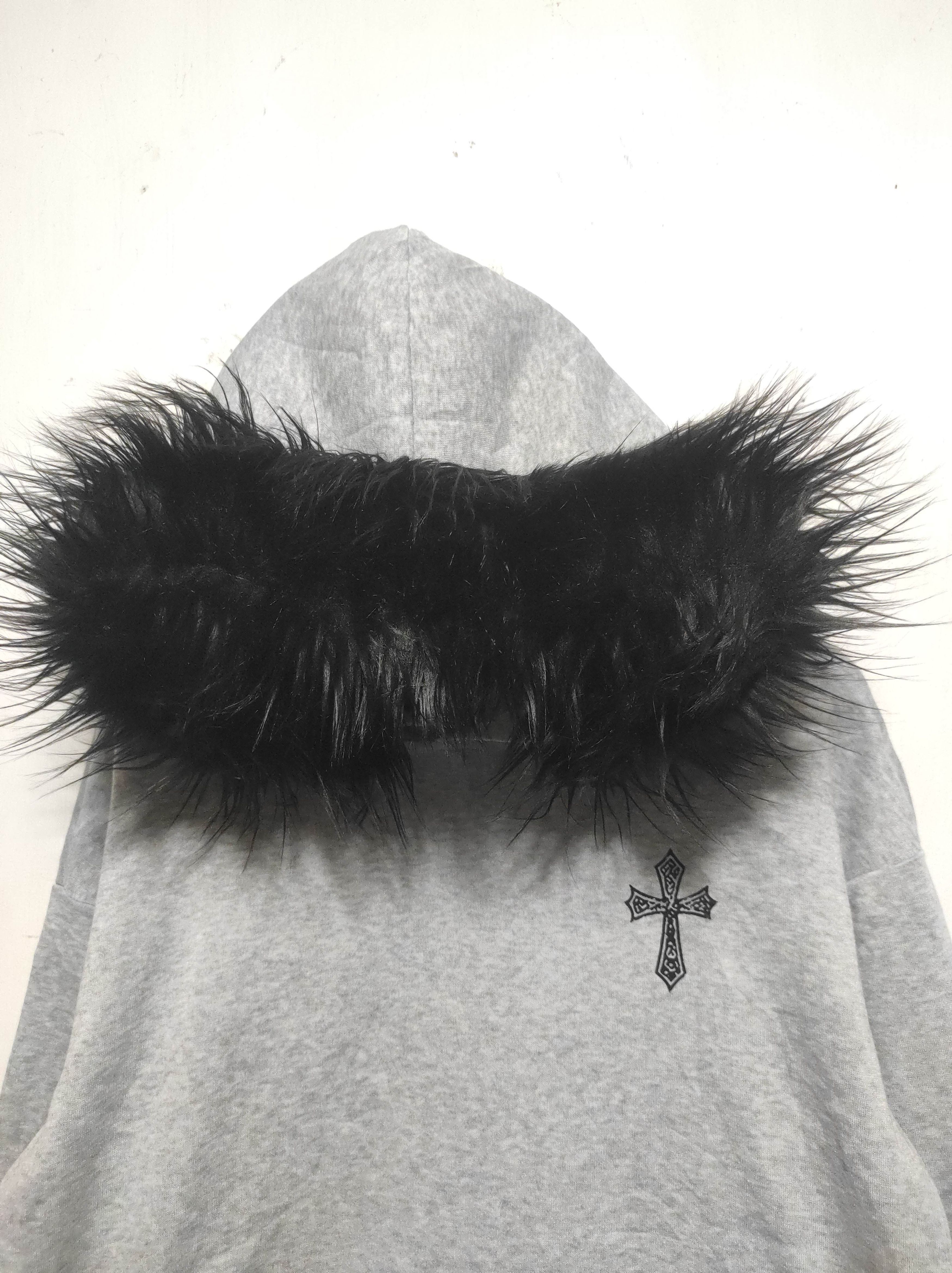 Hysteric Glamour Like CH fur hoodie i6w9 LGB style Size US S / EU 44-46 / 1 - 3 Thumbnail