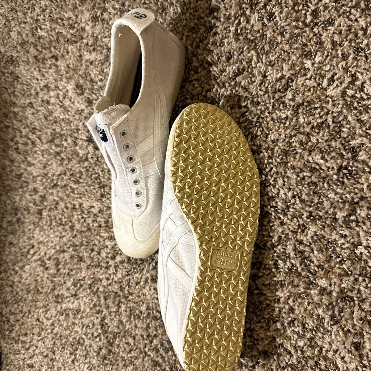 Onitsuka Tiger Onitsuka tiger slip ons Size US 8 / EU 41 - 3 Thumbnail