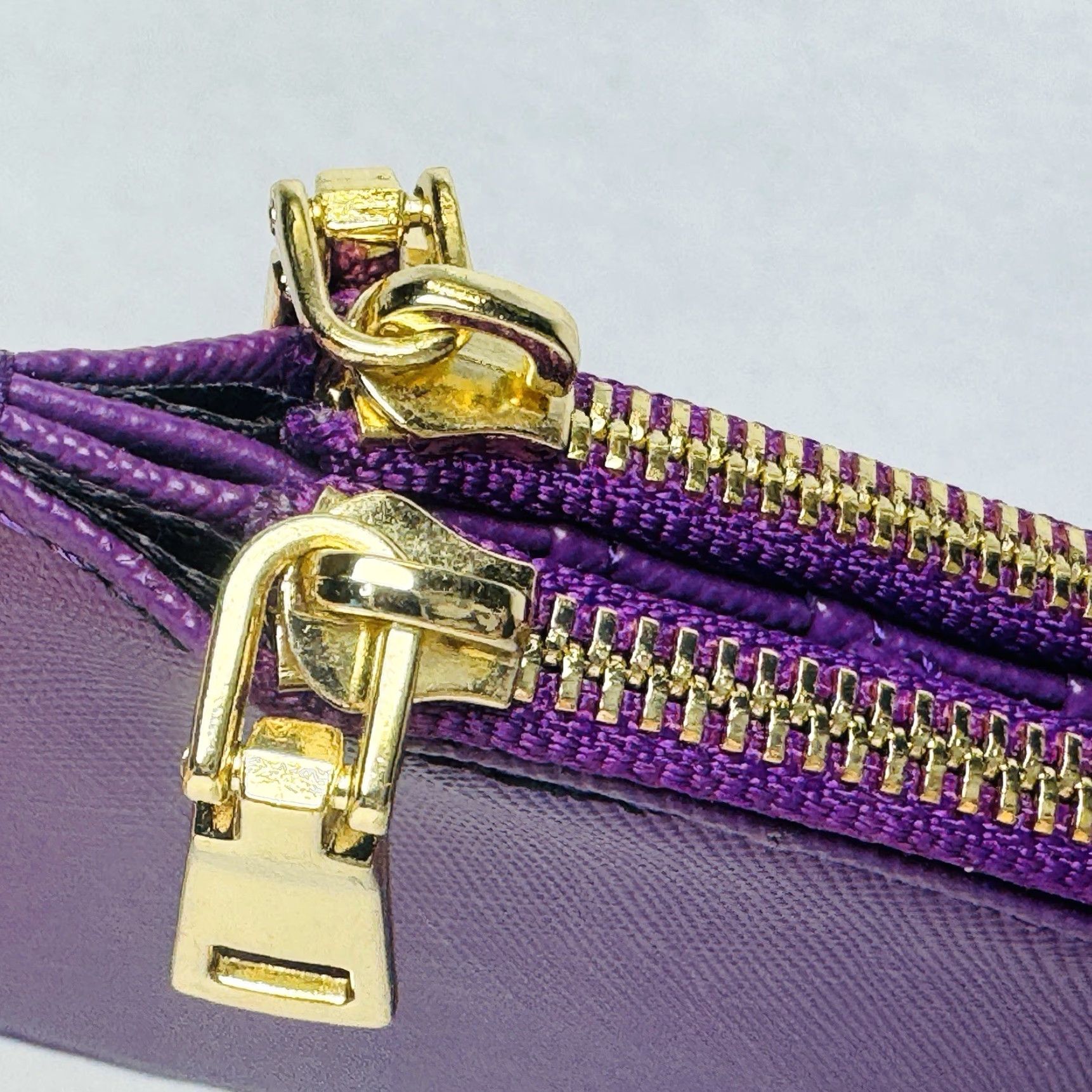 Vintage VINTAGE Travelambo Womens Purple Wallet RFID Blocking Bifold Multi Card Case Zipper Size ONE SIZE - 4 Thumbnail