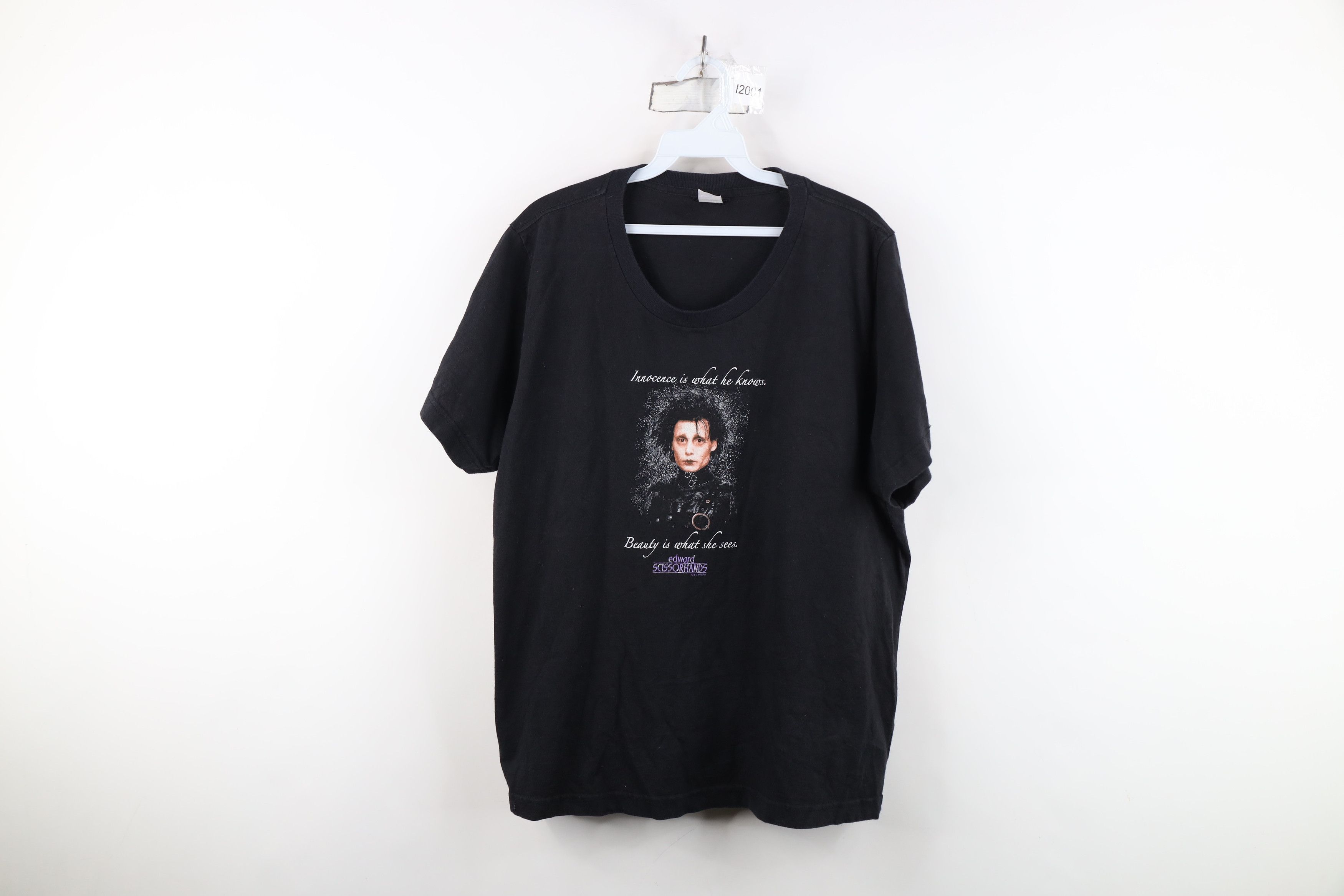 Vintage Vintage Y2K 2004 Johnny Depp Edward Scissorhands T-Shirt Size 4XL / US 24-26 - 1 Thumbnail