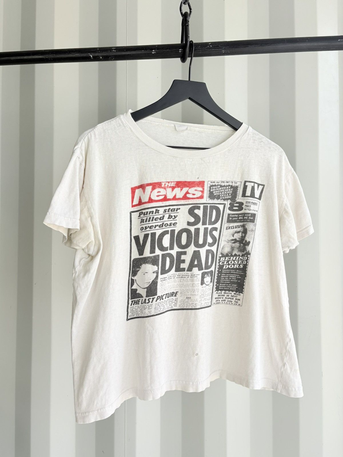 Thrashed Sid Vicous Faded Distressed Grunge Band