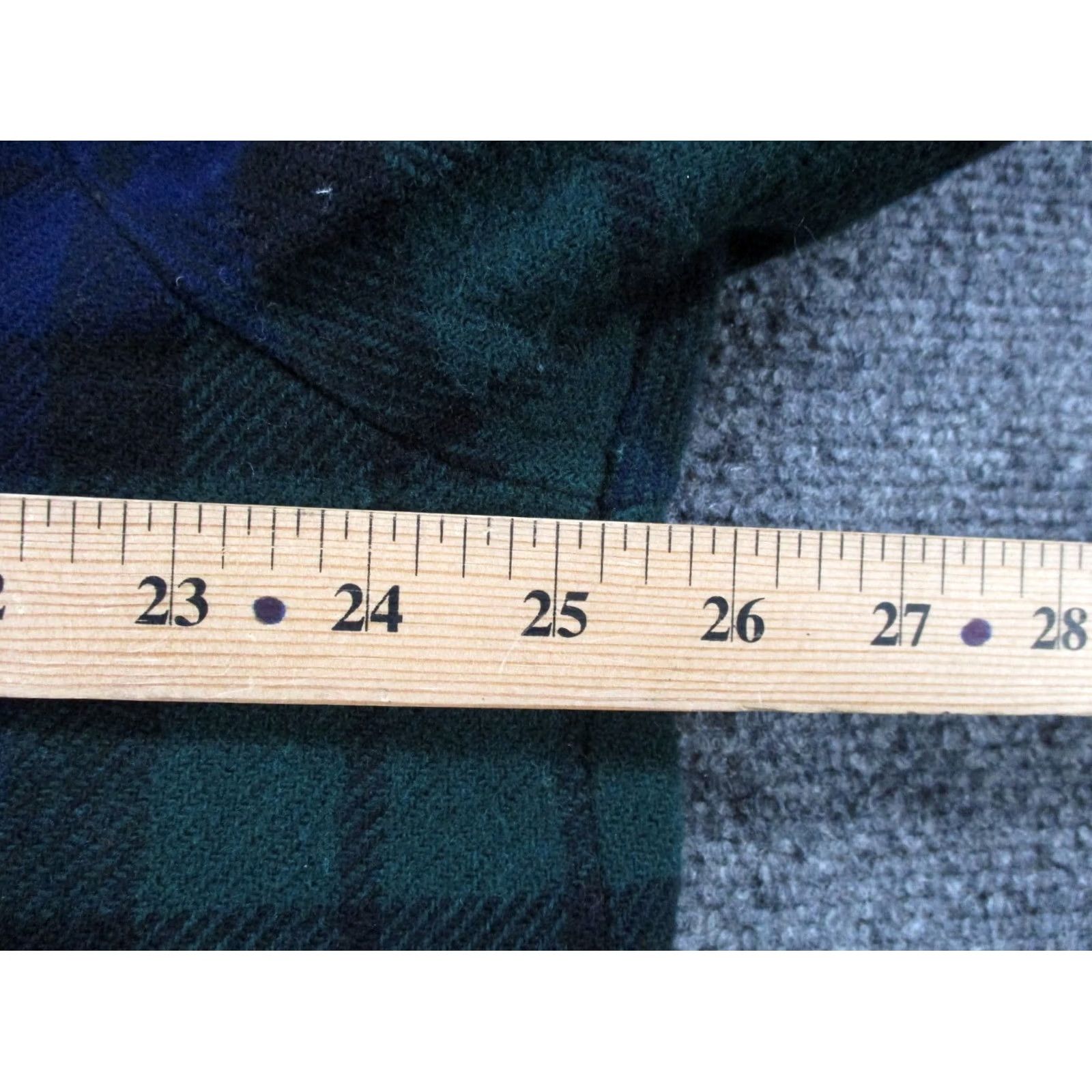 Pendleton Pendleton Jacket Men XL Wool Blackwatch Plaid USA Made Wool Lining Pockets Full Zip Vintage–Outdoor Windbreaker Mens Size US XL / EU 56 / 4 - 5 Thumbnail