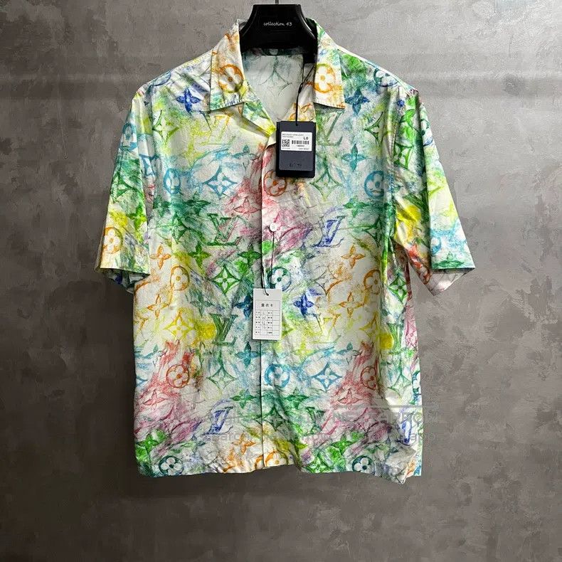 Louis Vuitton Louis Vuitton Full-color printed casual short-sleeved shir Size US L / EU 52-54 / 3 - 1 Thumbnail