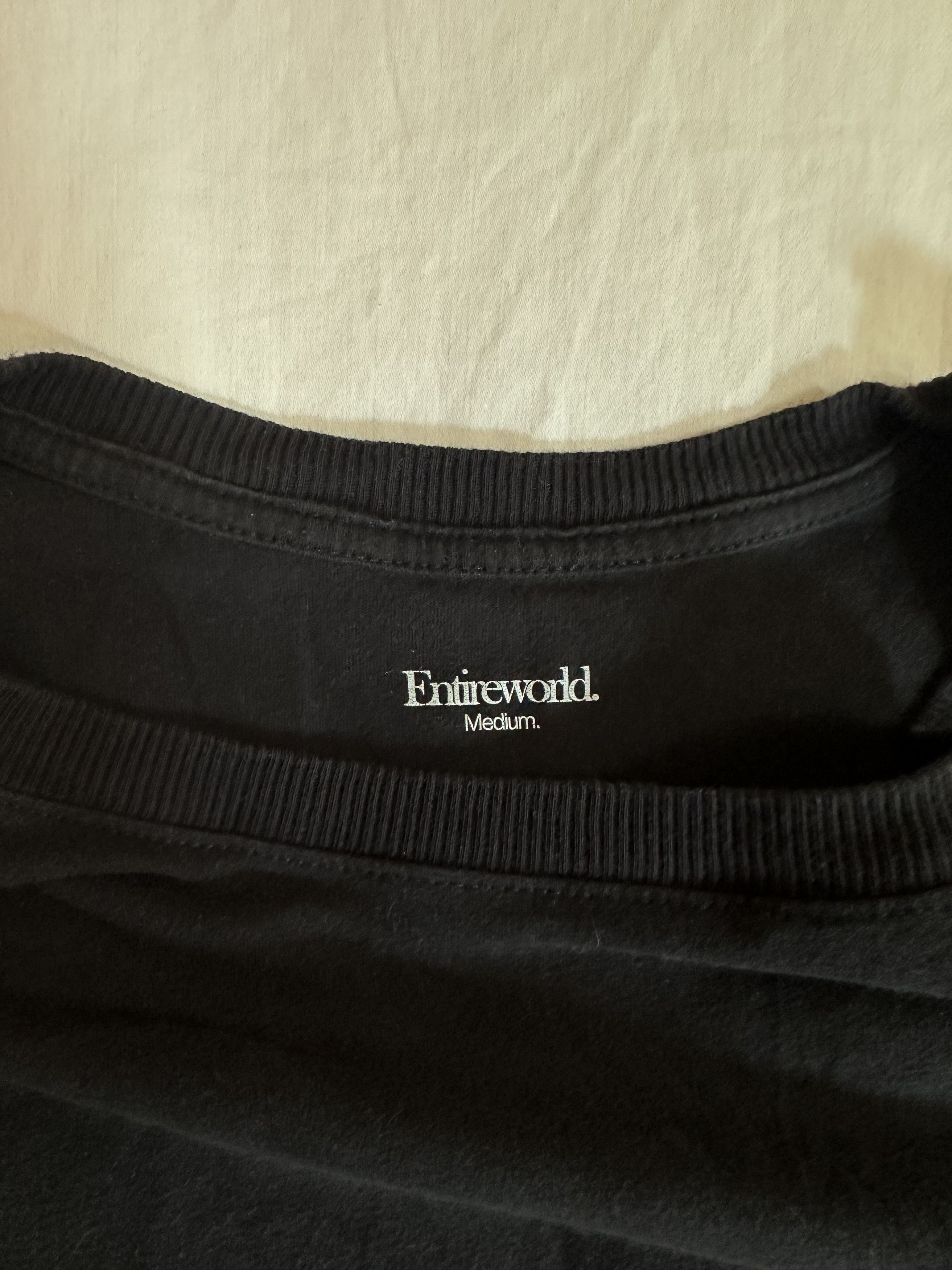 Entireworld Entireworld Black T-Shirt Size US S / EU 44-46 / 1 - 3 Thumbnail