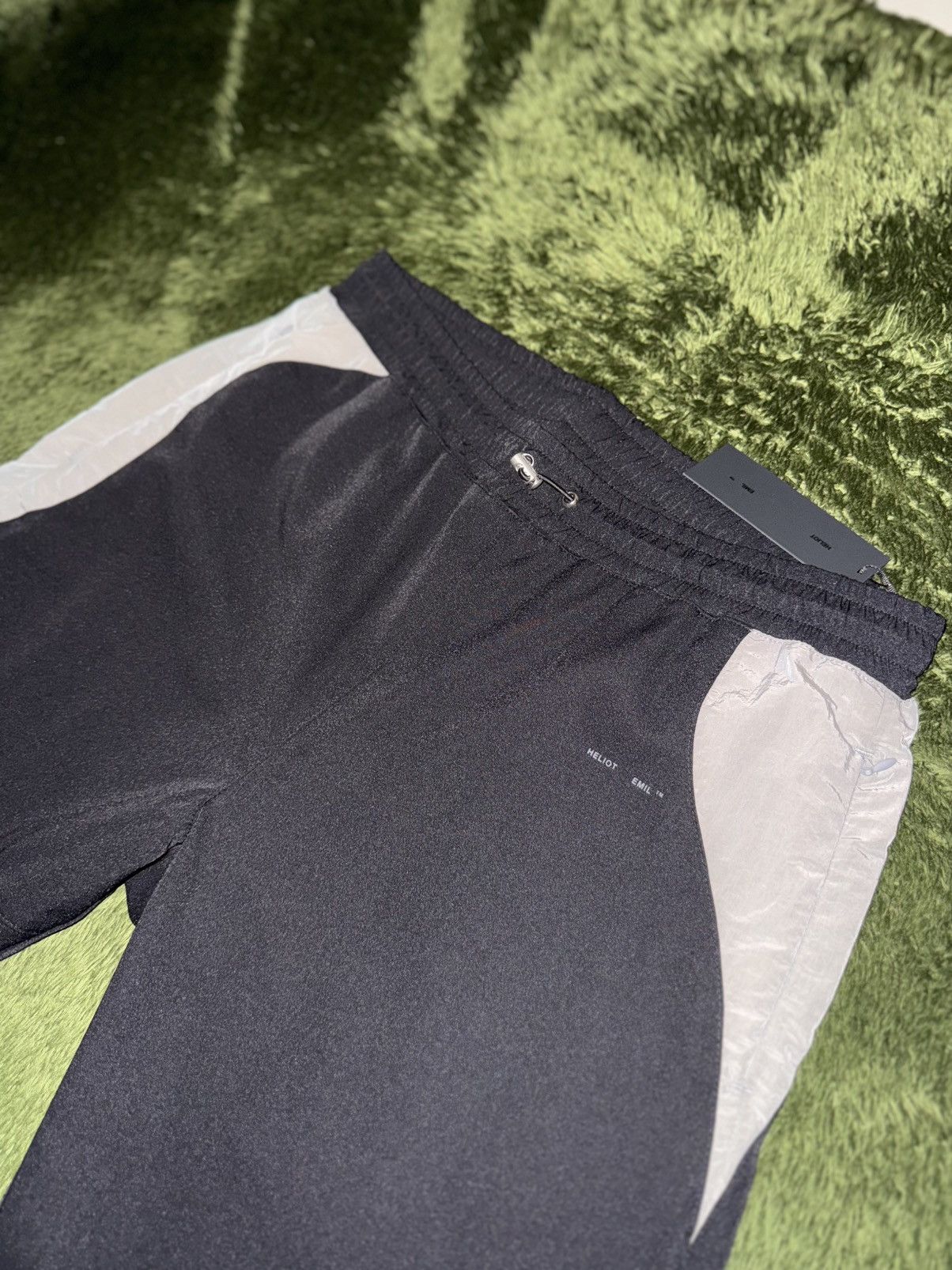 Heliot Emil [50] HELIOT EMIL Rubber Strap nylon blended Track Pants Size US 36 / EU 52 - 2 Thumbnail