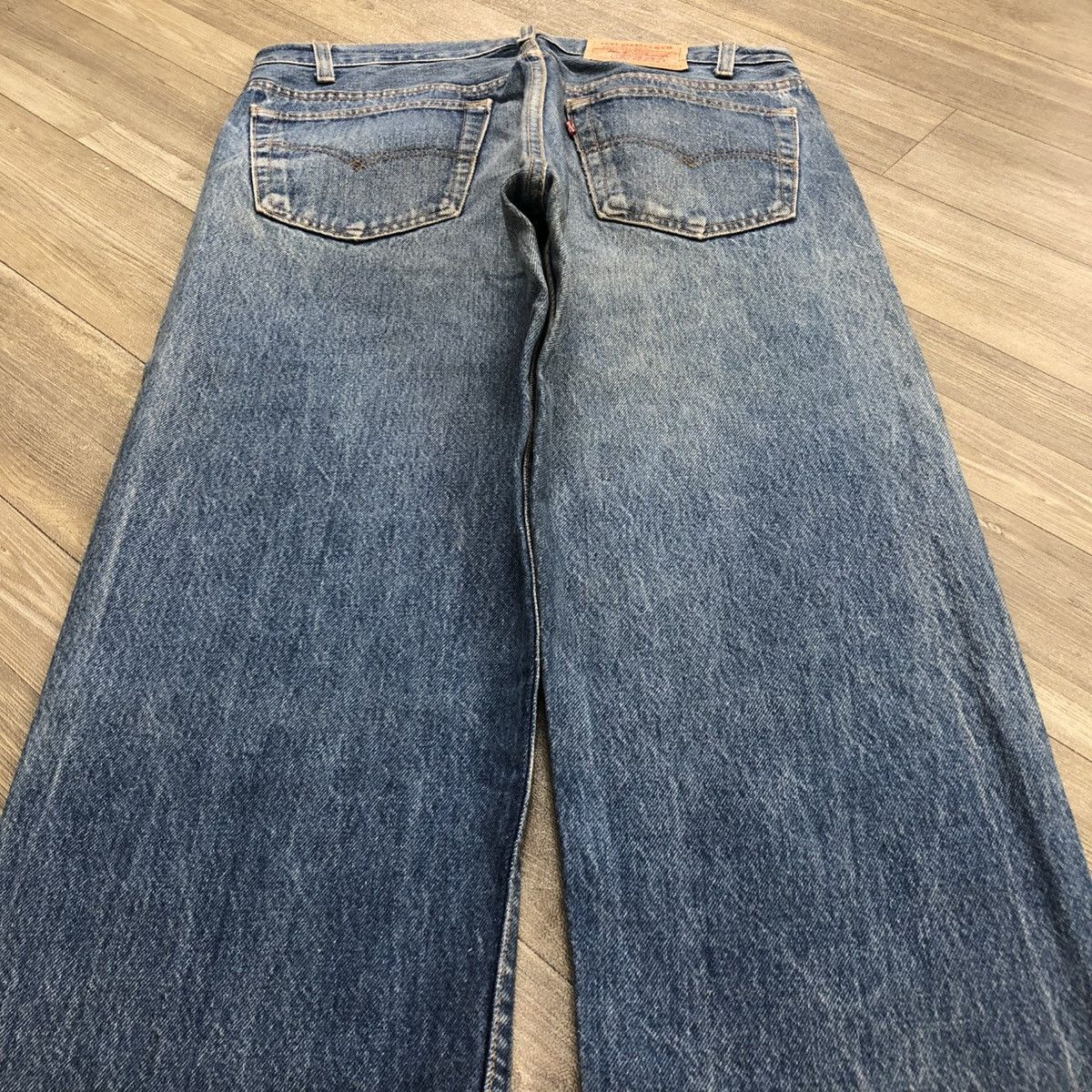 Levi's × Levi's Vintage Clothing 🇺🇸90’s Vintage Levis 501 #520 29x32 Straight Leg Faded Jeans Size US 33 - 21 Thumbnail