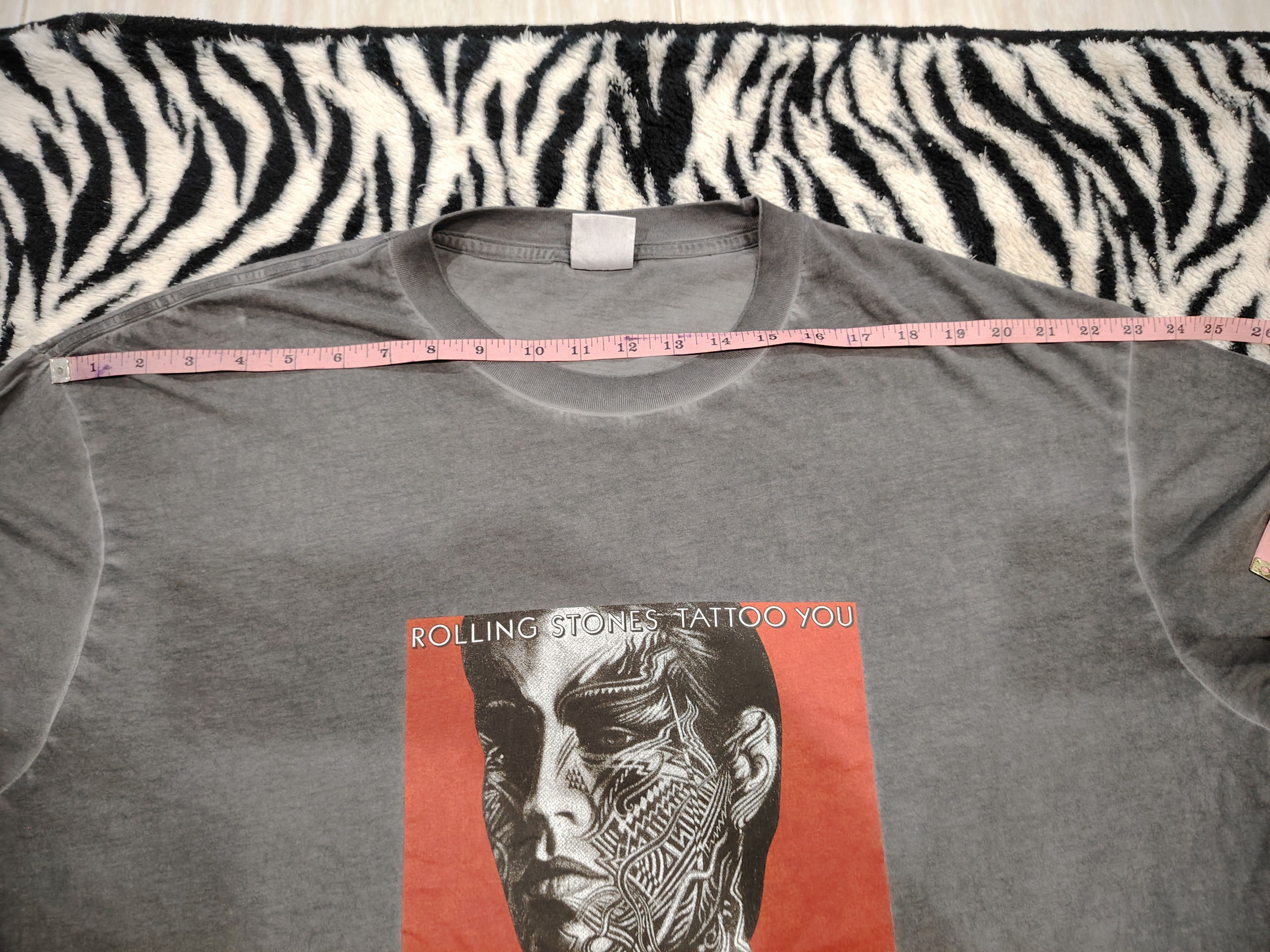 Band Tees 💥THE ROLLING STONES Rock band tattoo sunfaded design shirt Size US XXL / EU 58 / 5 - 8 Thumbnail