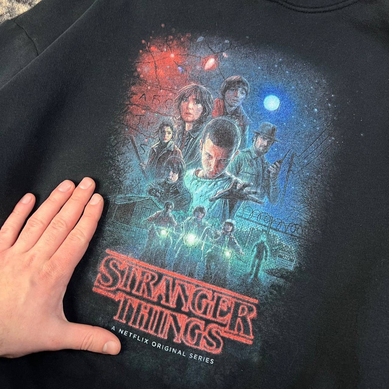 Band Tees Stranger Things Vintage Boxy Fit Big Logo Oversized Hoodie Size US S / EU 44-46 / 1 - 3 Thumbnail