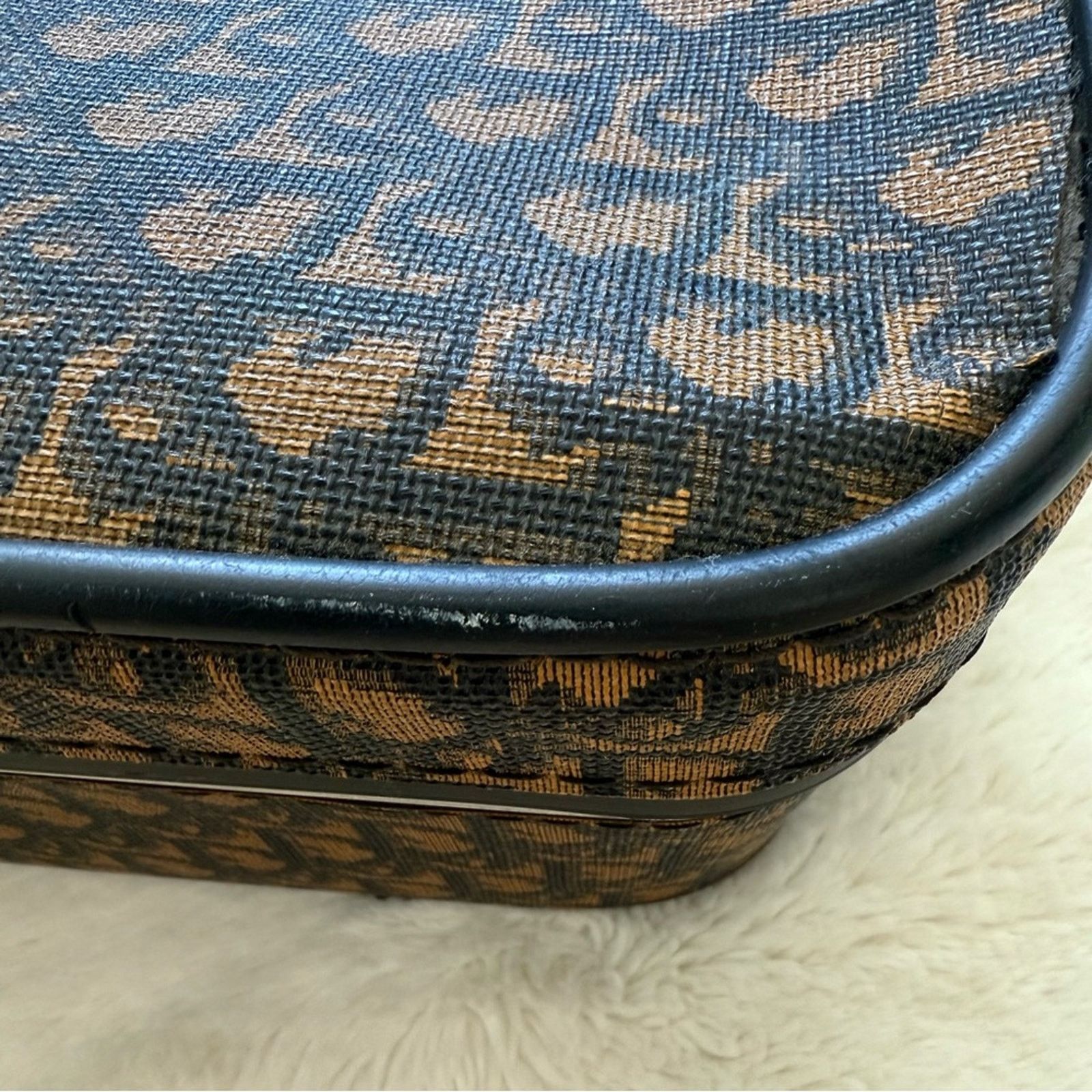 Dior Vintage 1970s Christian Dior Suitcase 100% Authentic 28x18x8 Size ONE SIZE - 6 Thumbnail