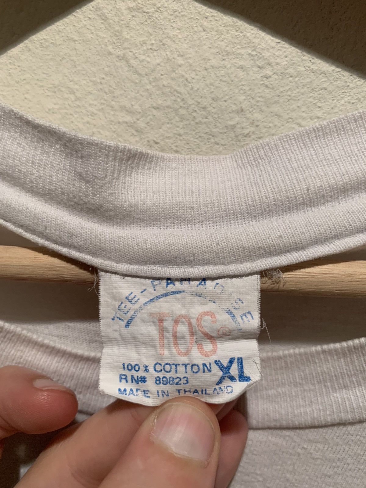 Vintage *RARE* Vintage Jesus Christ True Love Single Stitch T-Shirt Size US XL / EU 56 / 4 - 8 Thumbnail