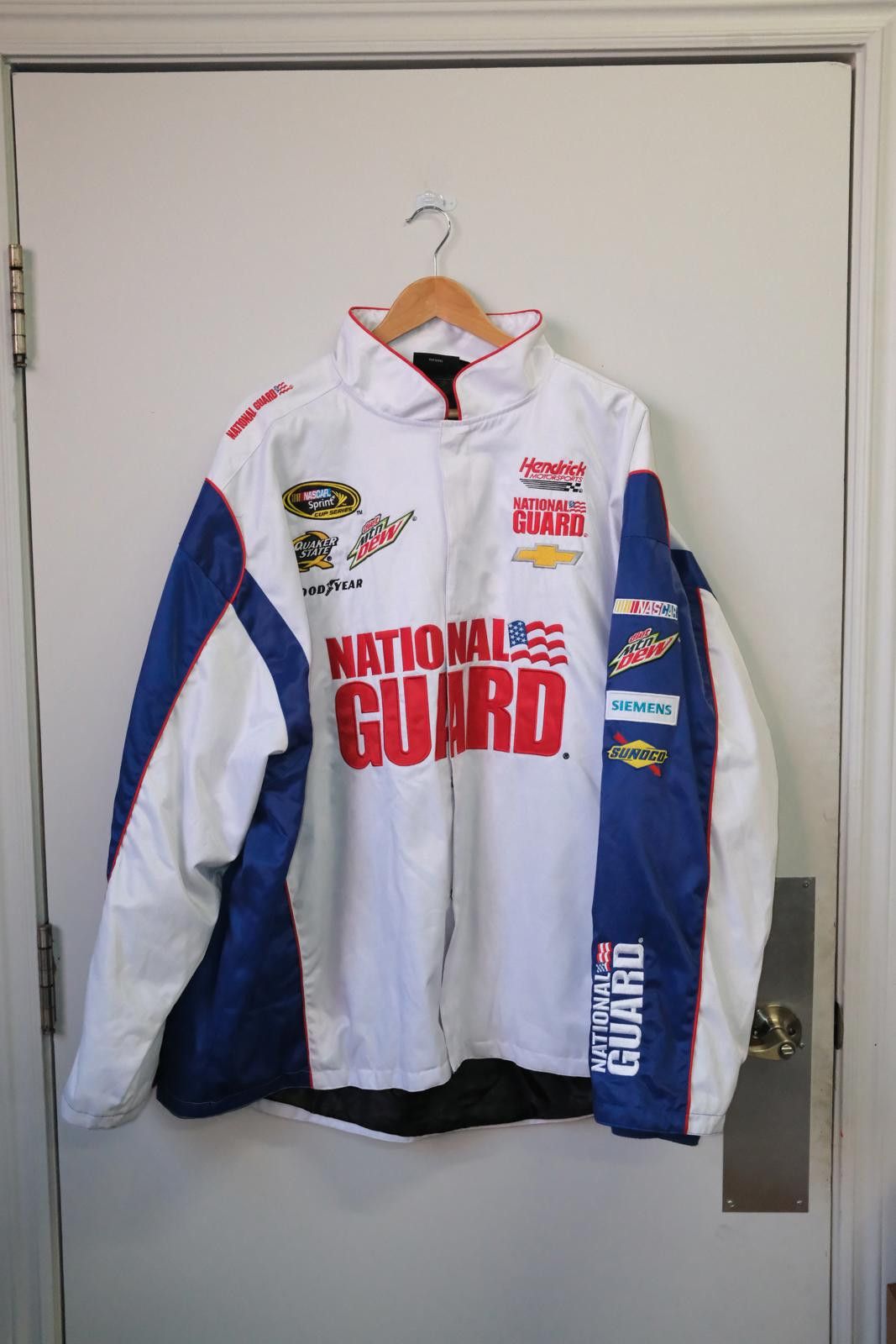 Chase Authentics 00's Chase Authentic National Guard Nascar Sprint Jacket Size 3XL / US 20-22 - 1 Thumbnail