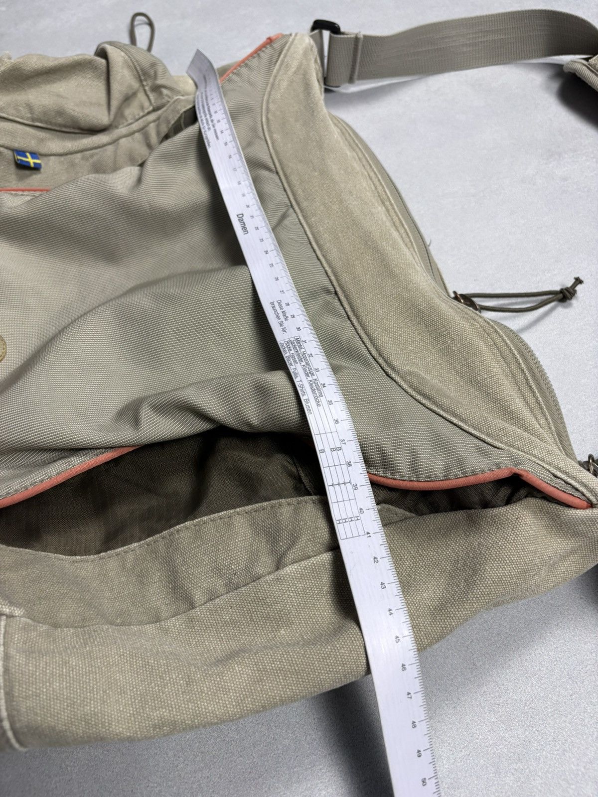 Fjallraven Fjällräven Canvas Shoulder Messenger Bag Beige Vintage Y2K Size ONE SIZE - 17 Thumbnail