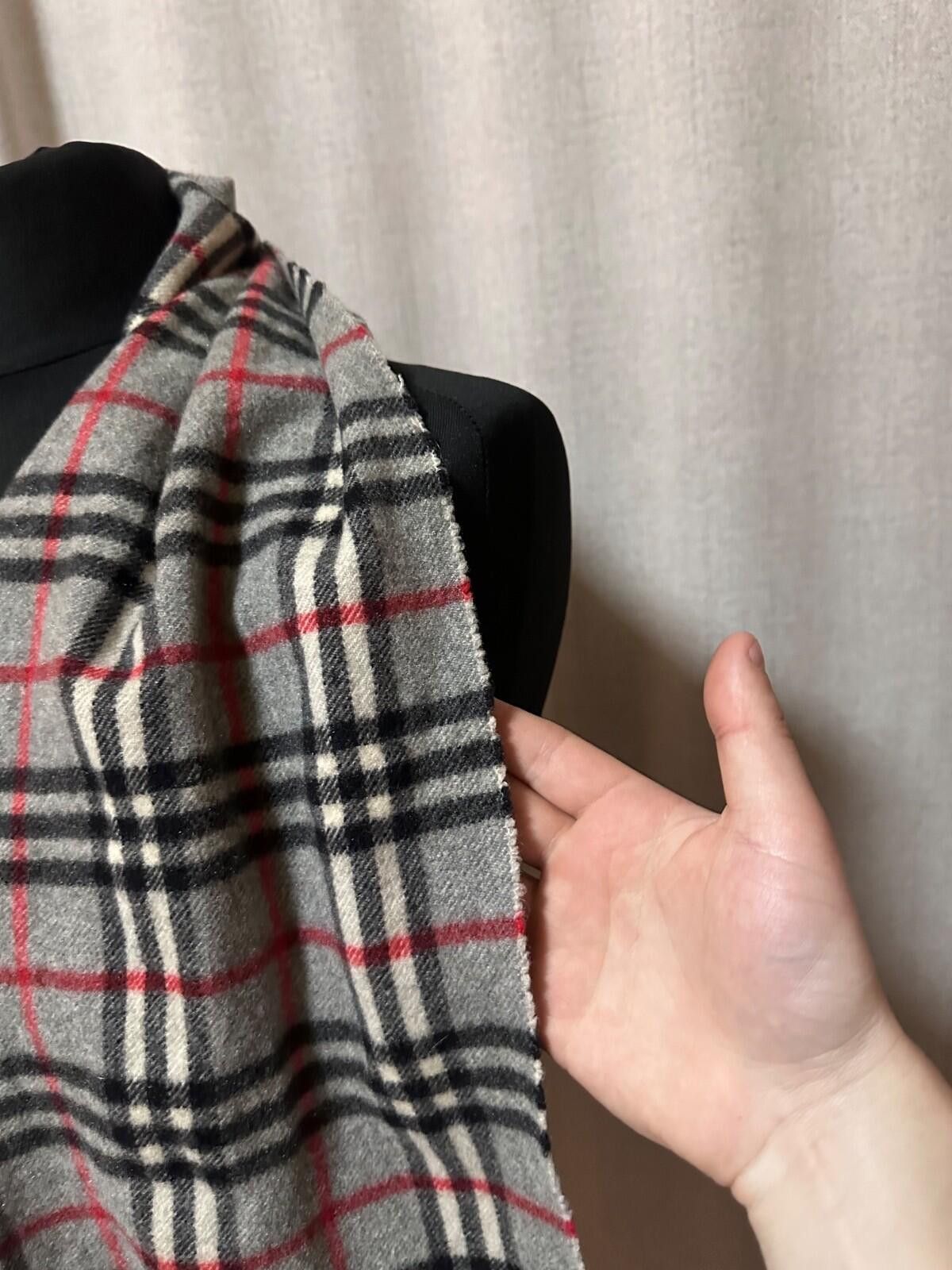 Burberry BURBERRY Gray Classic Nova Check Scarf Pure Cashmere England Size ONE SIZE - 4 Thumbnail