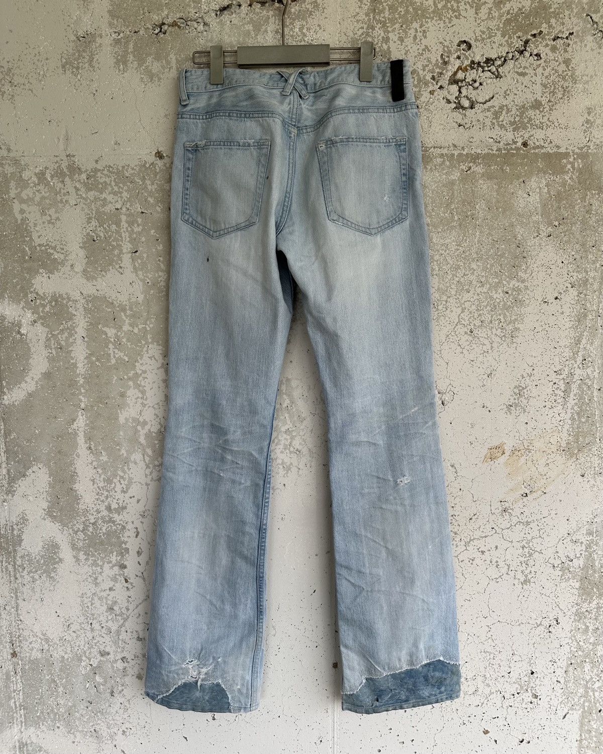 Isamu Katayama Backlash Isamu Katayama Backlash ‘Leather Repair’ Distressed Denim Size US 31 - 1 Thumbnail