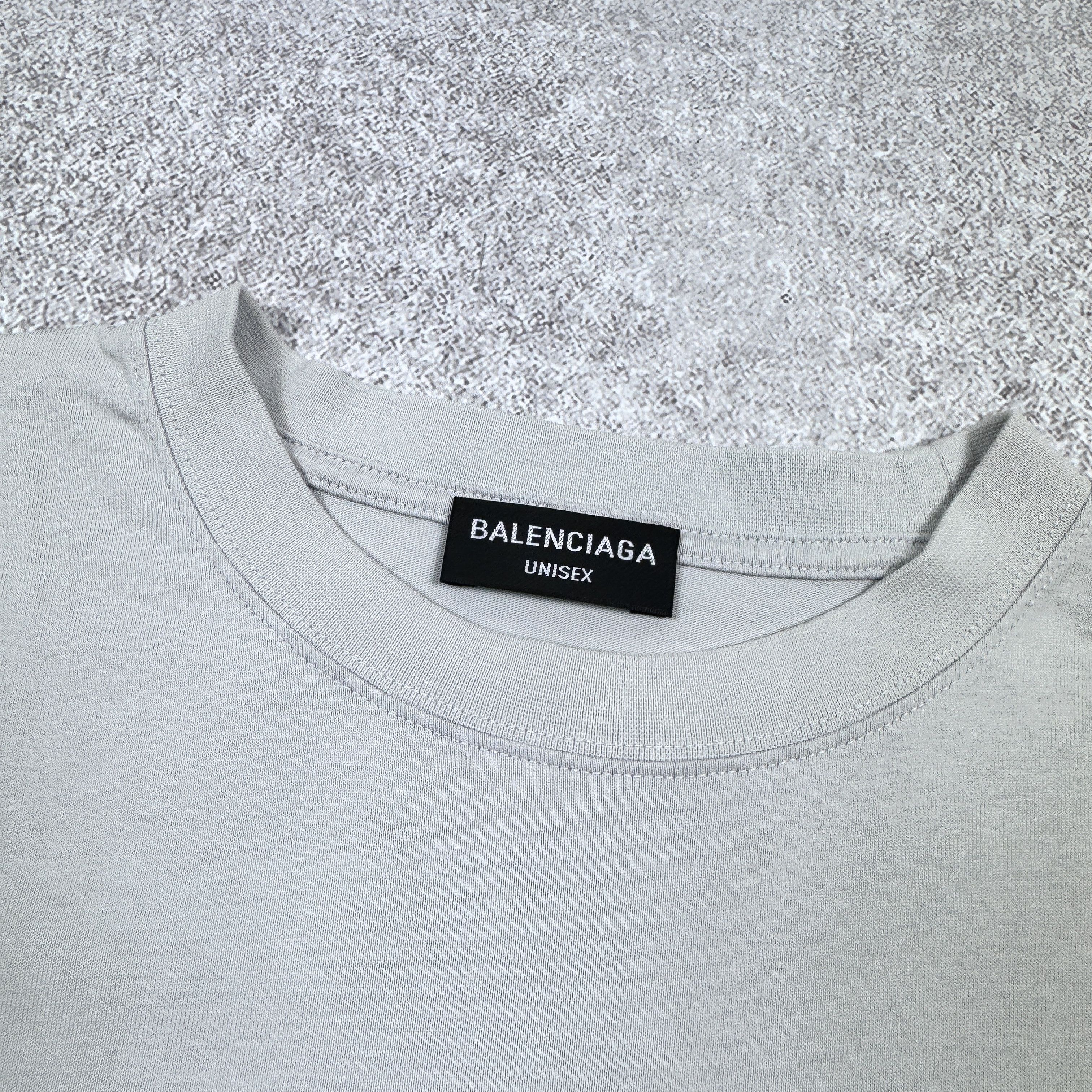 Balenciaga Balenciaga Batwing Embroidered Short Sleeve T-Shirt Size L Size US L / EU 52-54 / 3 - 10 Thumbnail