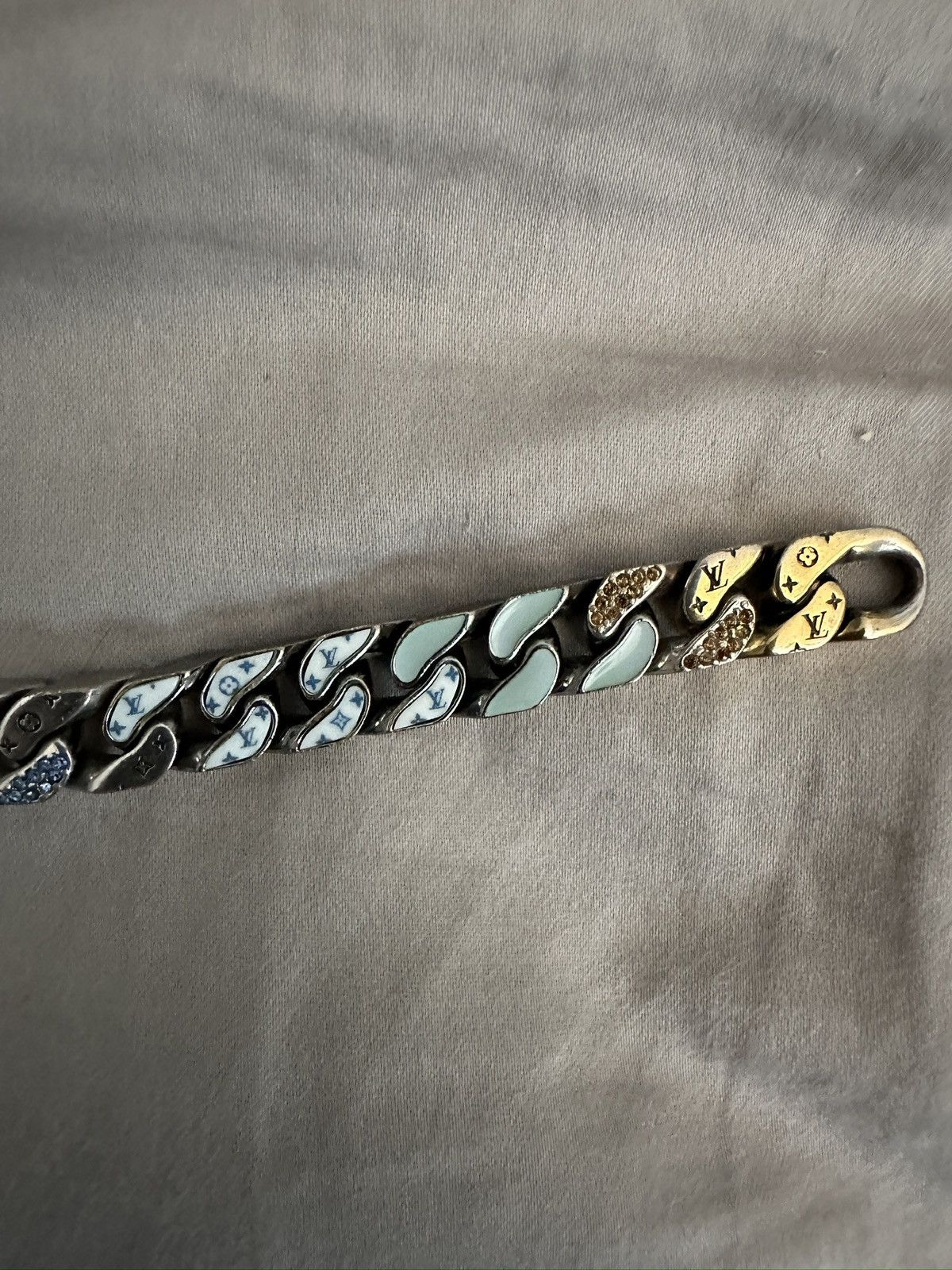 Louis Vuitton × Virgil Abloh Louis Vuitton Chain Links Patches Bracelet Size ONE SIZE - 5 Thumbnail