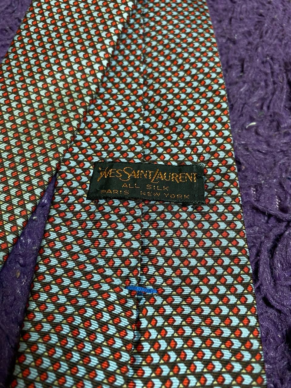 Yves Saint Laurent Vintage luxury Tie print Y2K Yves Saint Laurent all silk Size ONE SIZE - 2 Thumbnail