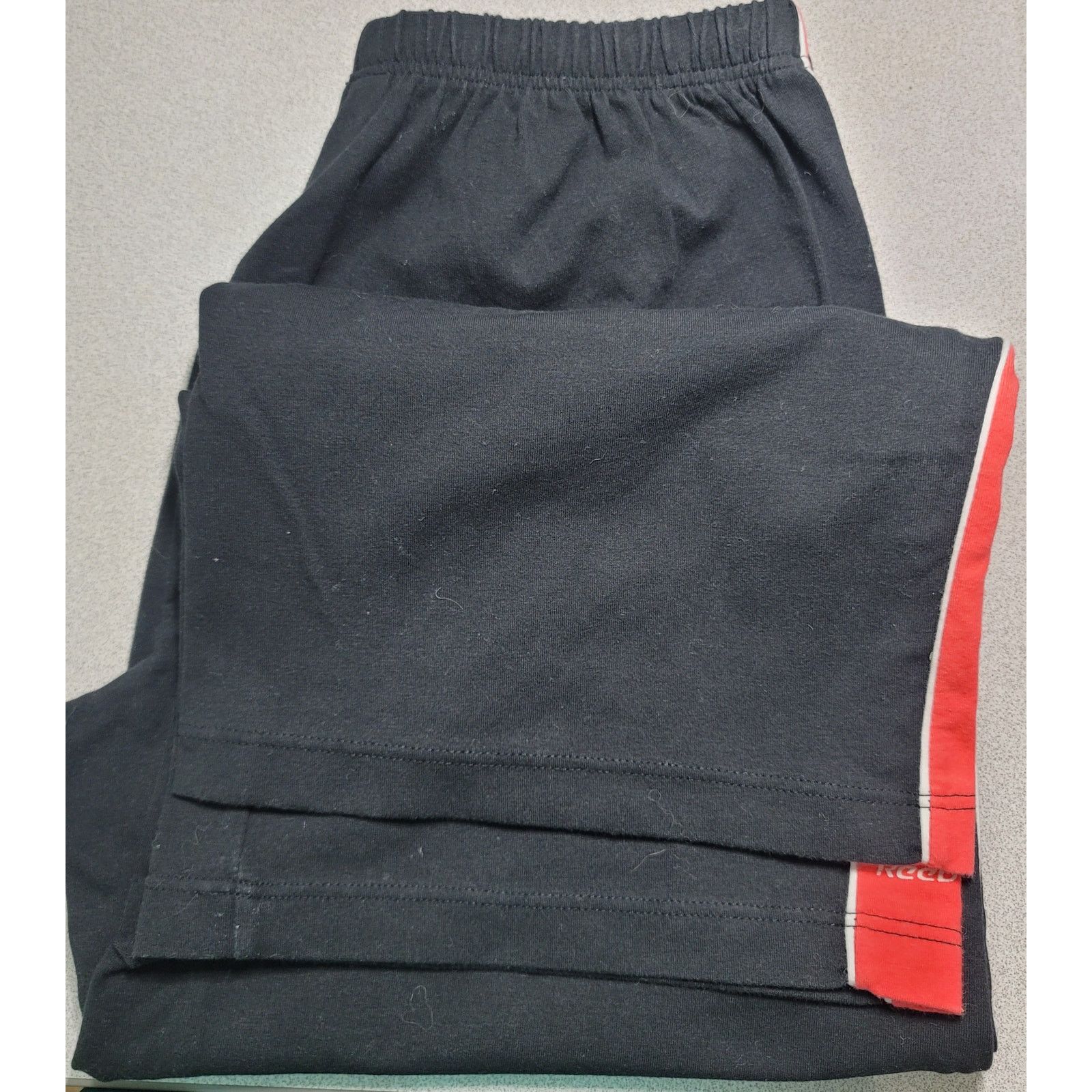 Reebok Reebok Black Coral Side Stripe Cropped Athletic Pants Medium Size 26" / US 2 / IT 38 - 7 Thumbnail