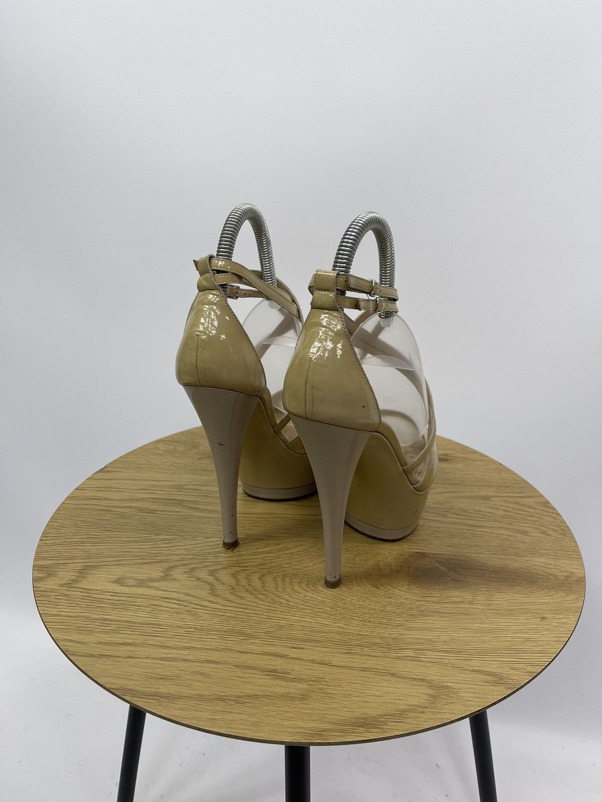 Casadei Casadei Beige Leather Pumps Blade Heels Size 36 Italy Size US 6 / IT 36 - 6 Thumbnail