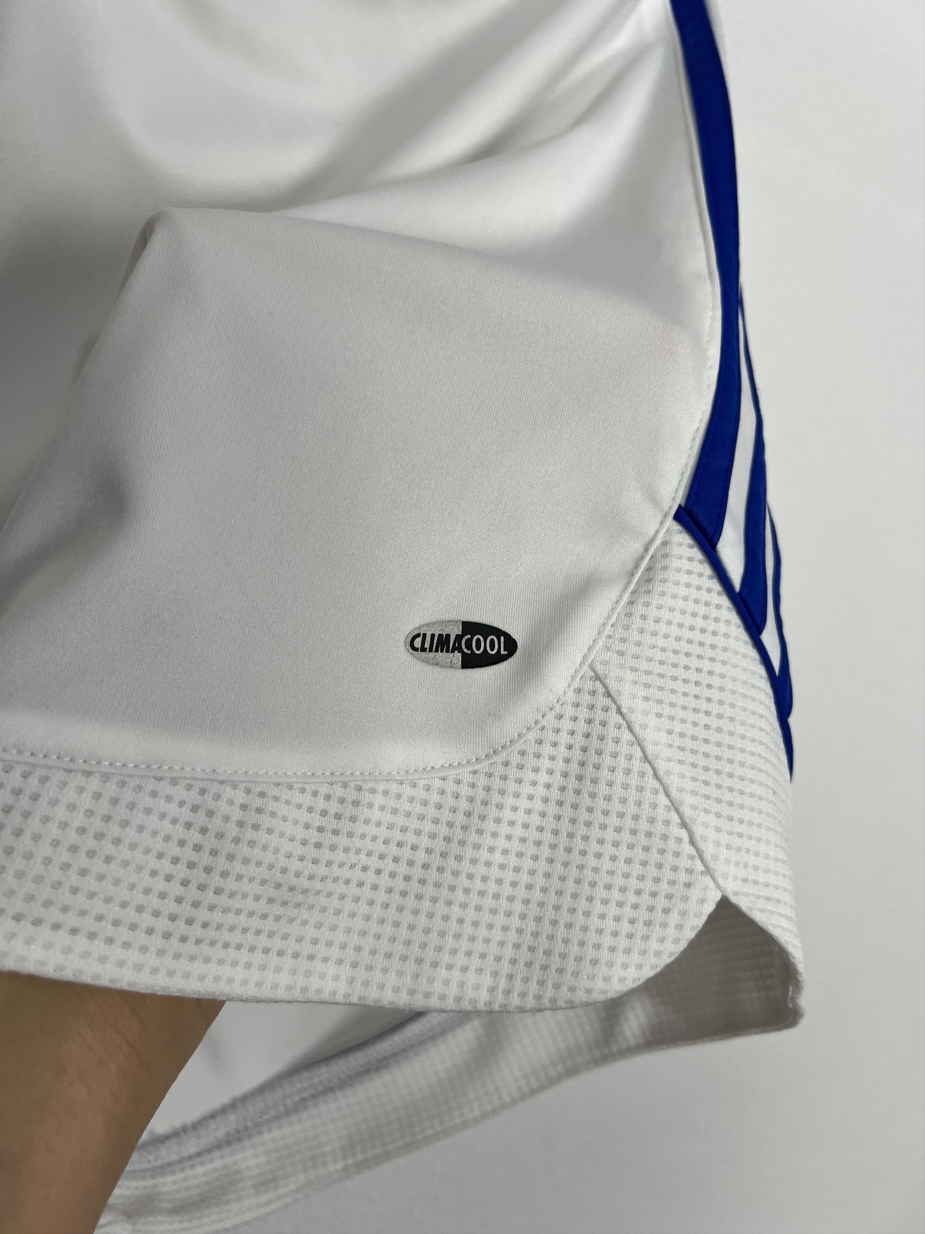 Adidas Vintage Adidas Chelsea Football Shorts Soccer Athletic Rare Size US 32 / EU 48 - 10 Thumbnail