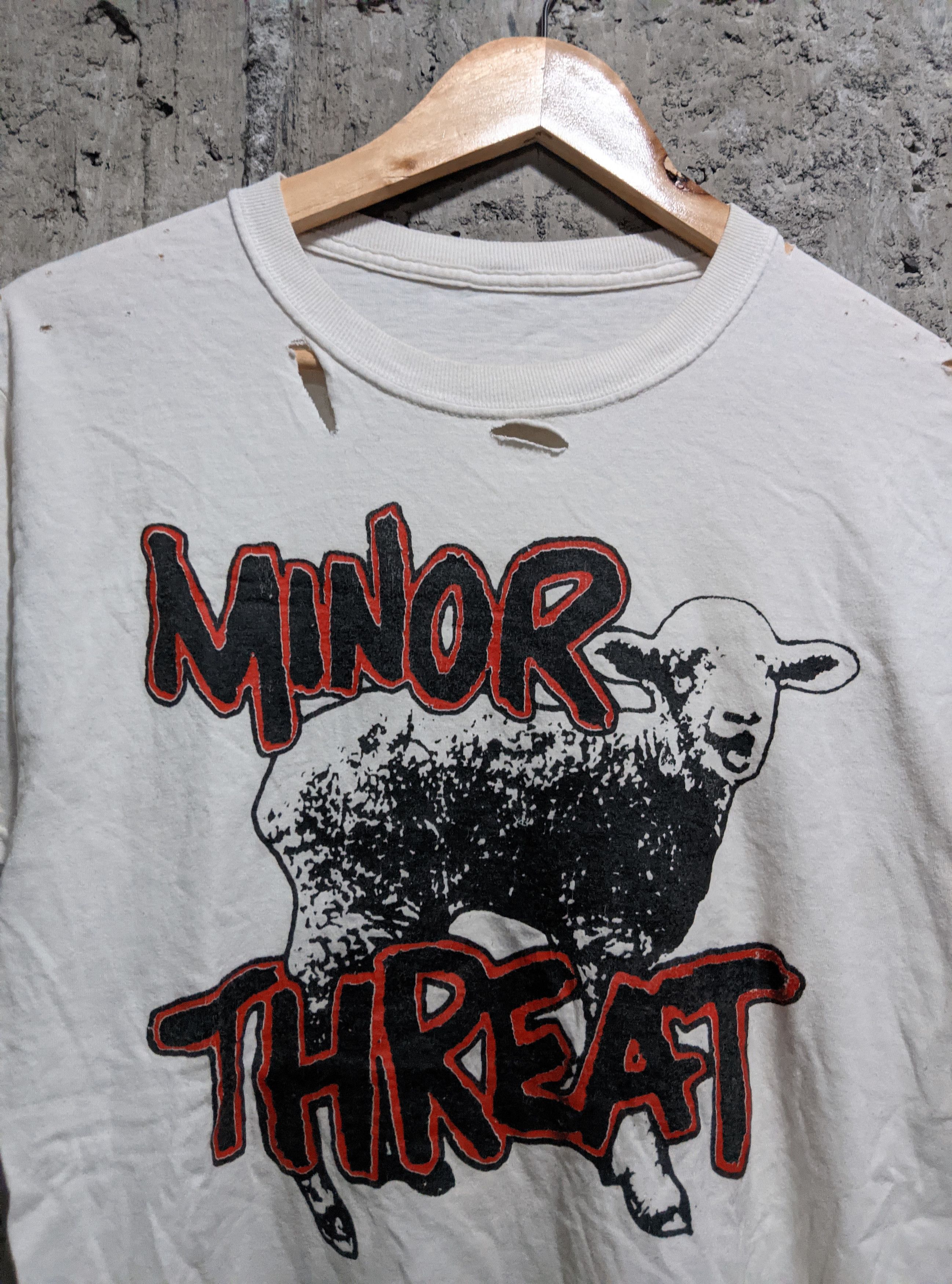 Band Tees Vintage 2000s very thrashed minor threat hardcore erd Size US S / EU 44-46 / 1 - 2 Thumbnail