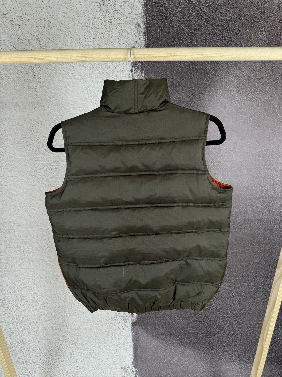 Japanese Brand Mousse Free Fakedelic Ind. winter down vest size F Size US S / EU 44-46 / 1 - 12 Thumbnail