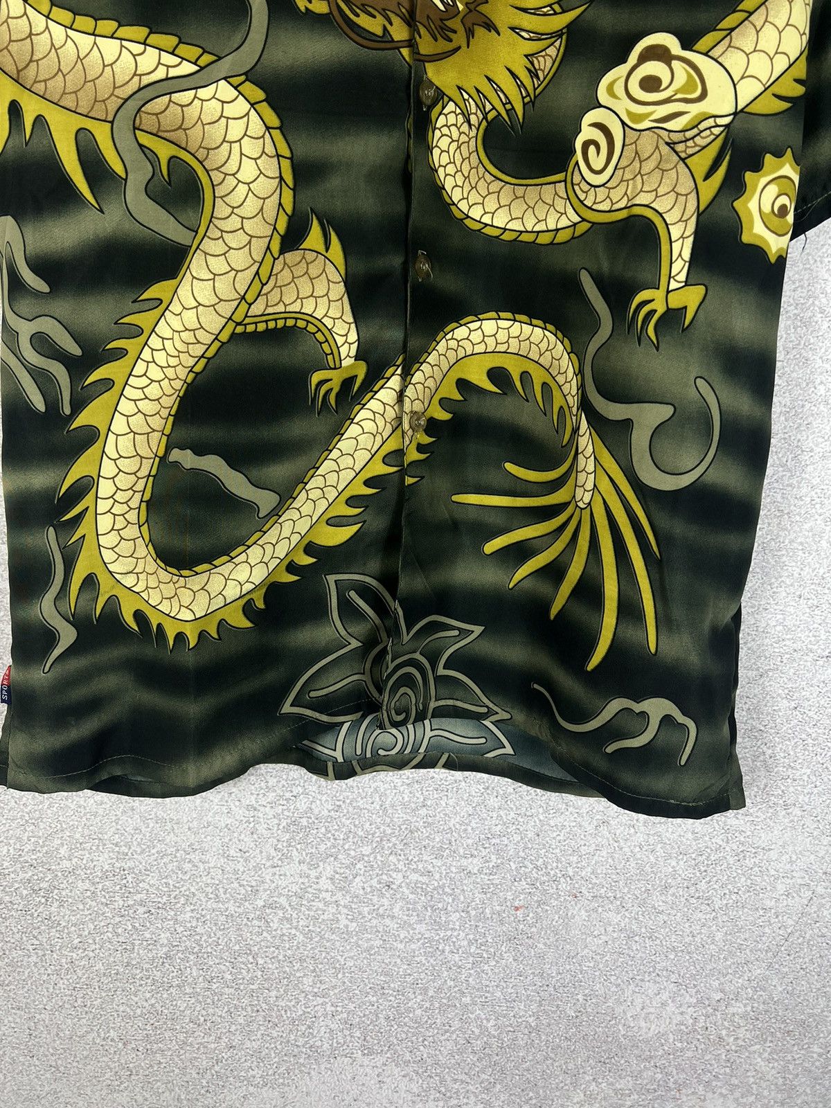 Japanese Brand Vintage Y2K Dragon All Overprinted Crazy Shirt Size US XL / EU 56 / 4 - 4 Thumbnail