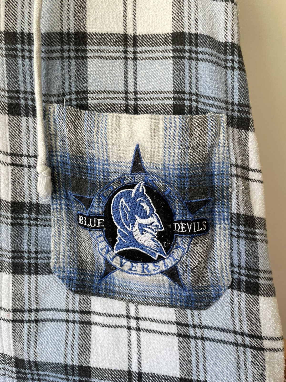 Other Vintage 90s Multicoloured Blue Devils Duke University Hoodie Size US XL / EU 56 / 4 - 2 Thumbnail