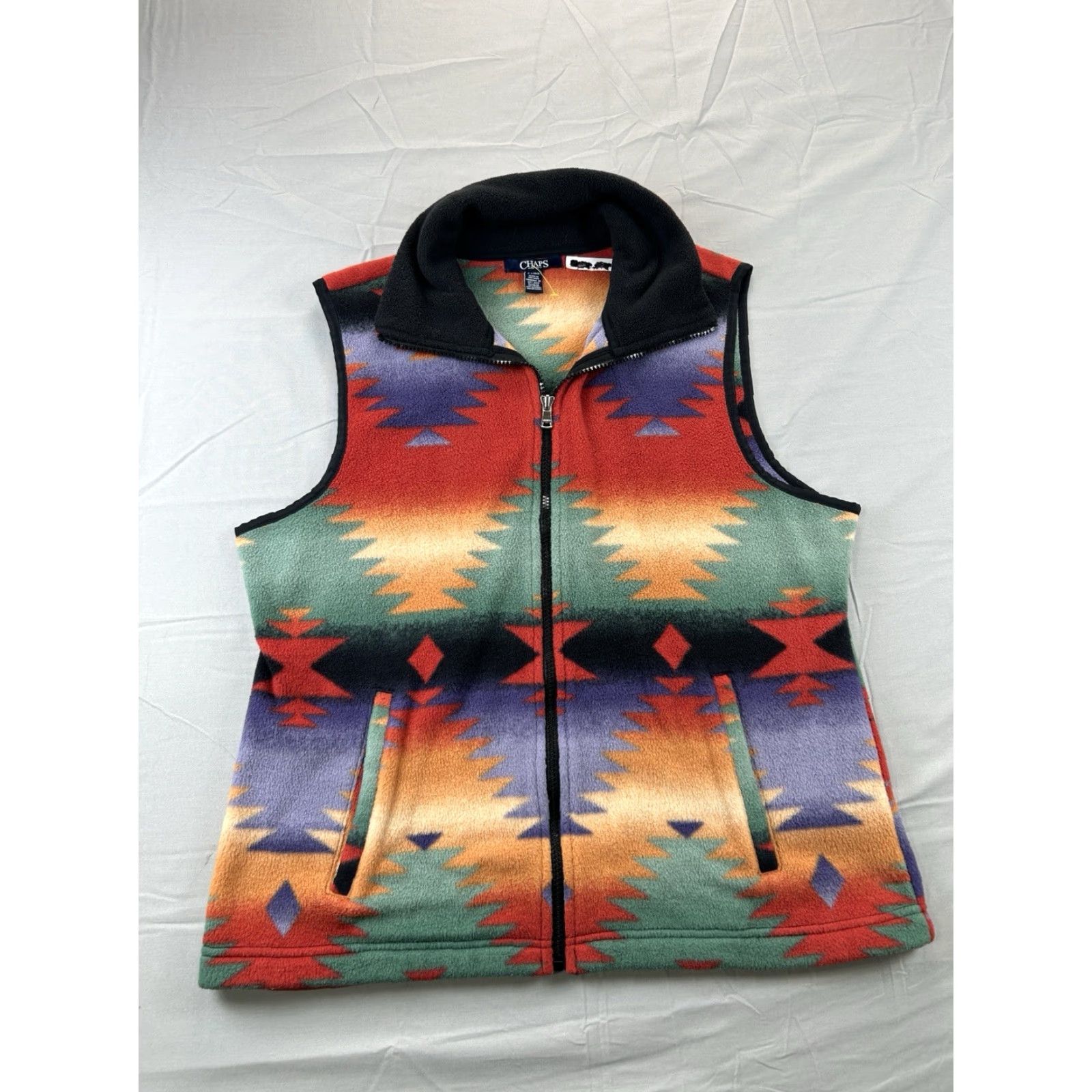Chaps Chaps Fleeece Vest Full Zip Aztec Southwestern Multicolor Petite L Womens Vest, Chaps By Ralph Lauren, Polyester, Basic Jacket, Great condition Size L / US 10 / IT 46 - 4 Thumbnail