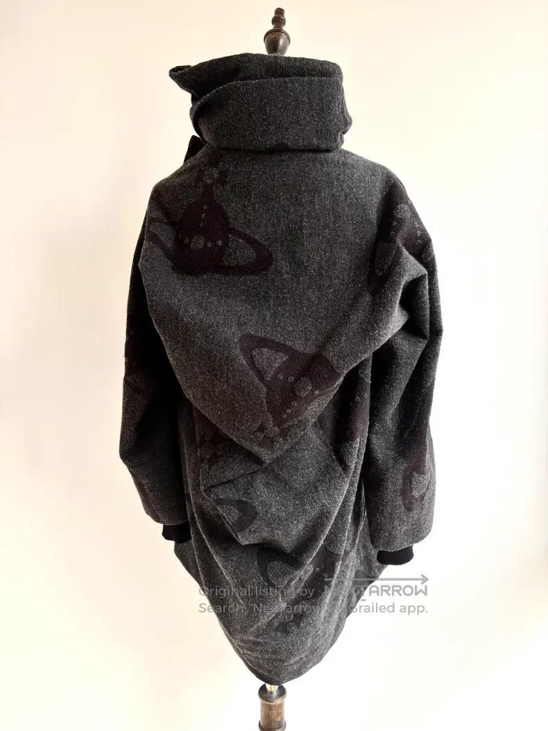 Vivienne Westwood Vivienne Westwood Gray large Saturn bow tie scarf coat Size M / US 6-8 / IT 42-44 - 5 Thumbnail