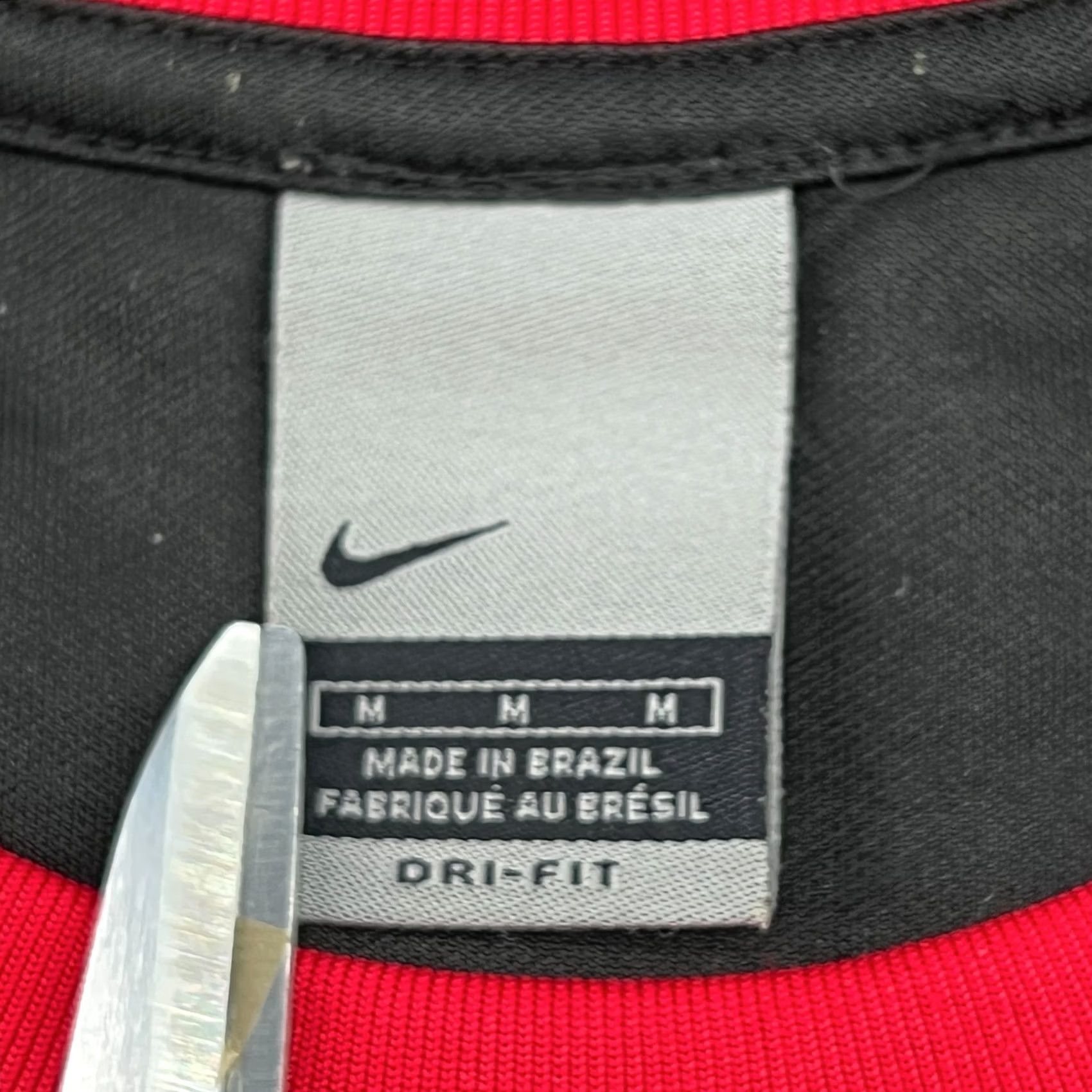 Nike Flamengo 2000 2001 Training Football Jersey Nike Medium Shirt Black Soccer Shirt Mens Football Nike Regular XS? Size US M / EU 48-50 / 2 - 7 Thumbnail