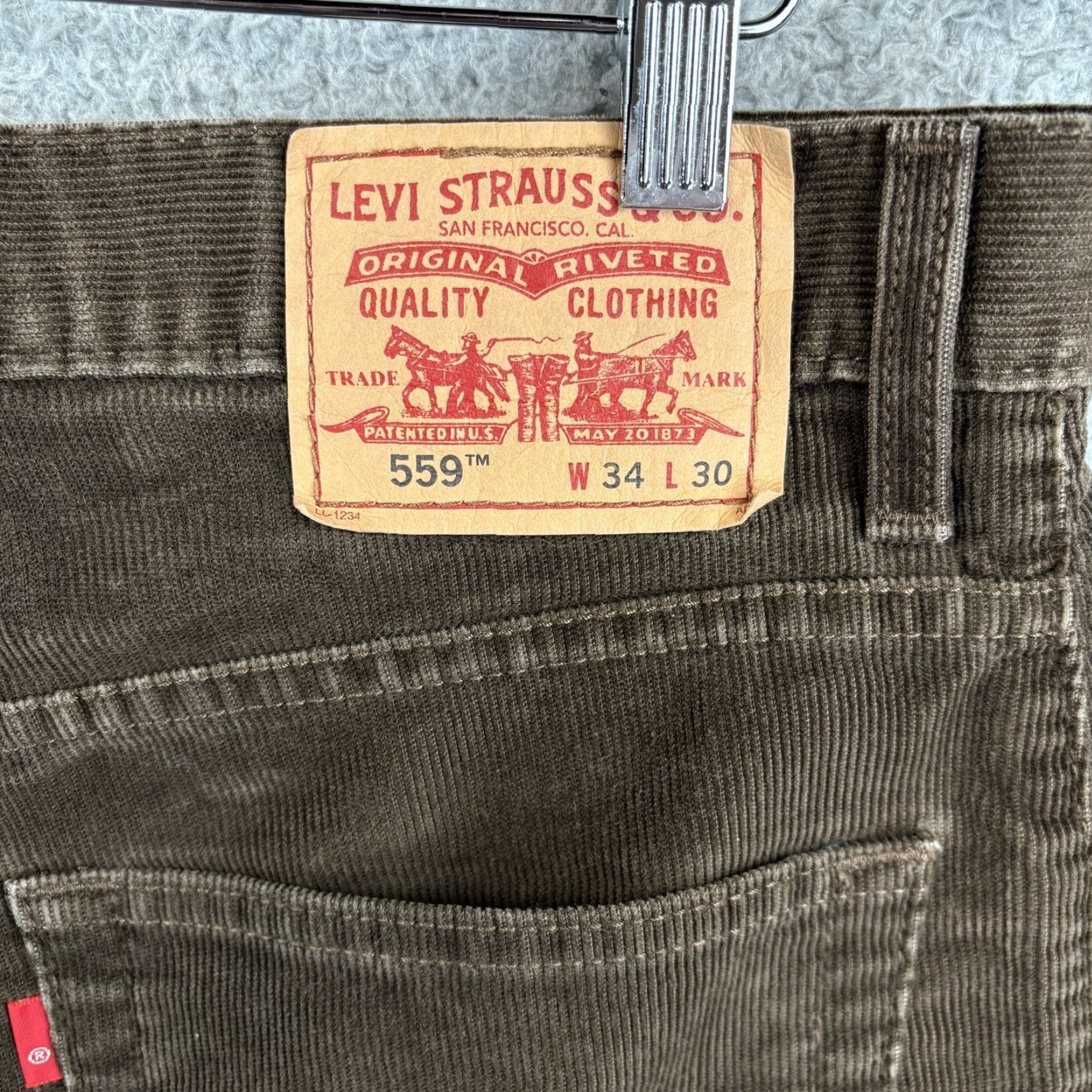 Levi's Levi's 559 Jeans Mens 34x30 Brown Corduroy Relaxed Straight Casual Vintage: No Size US 34 / EU 50 - 2 Thumbnail