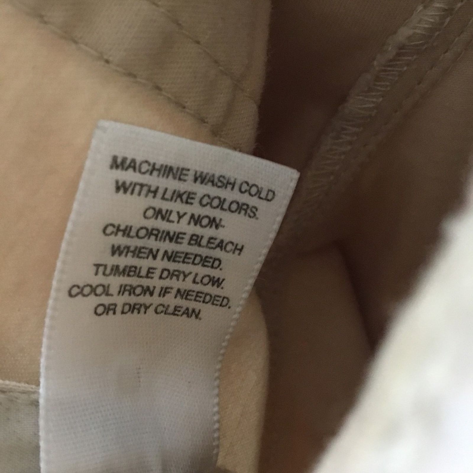 White House Black Market White House Black Market Beige Slim Petal Pushers Size 27" / US 4 / IT 40 - 5 Thumbnail