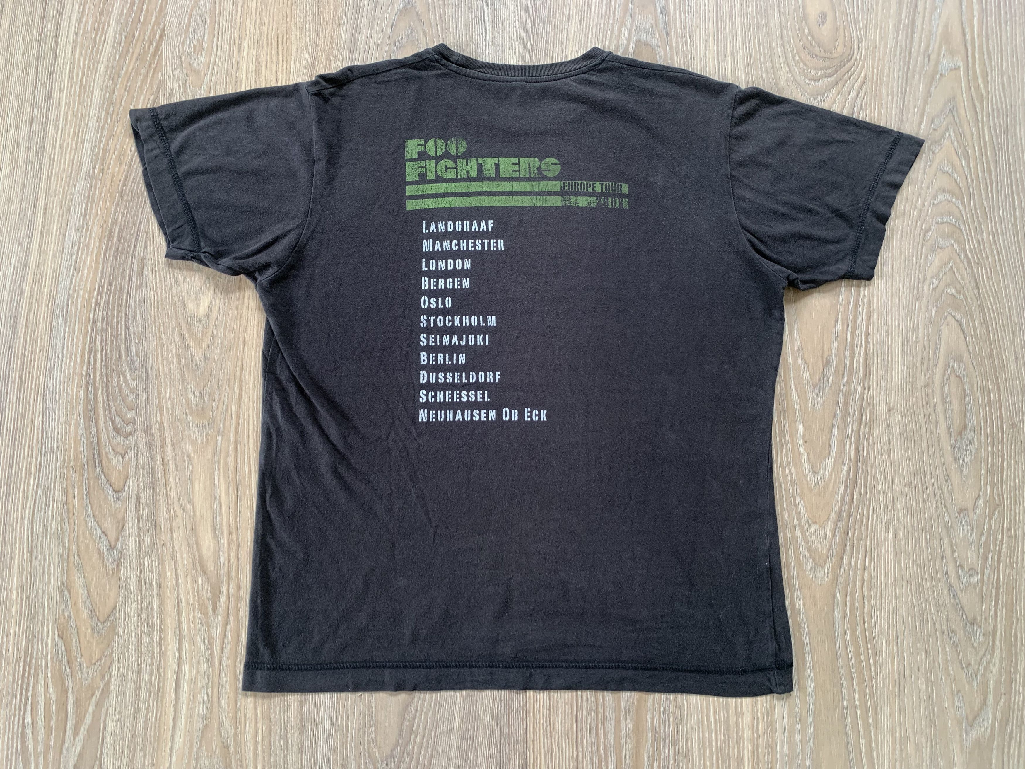 Band Tees Foo Fighters Echoes Silence Patience & Grace Tour 2007 Tee Size US M / EU 48-50 / 2 - 3 Thumbnail