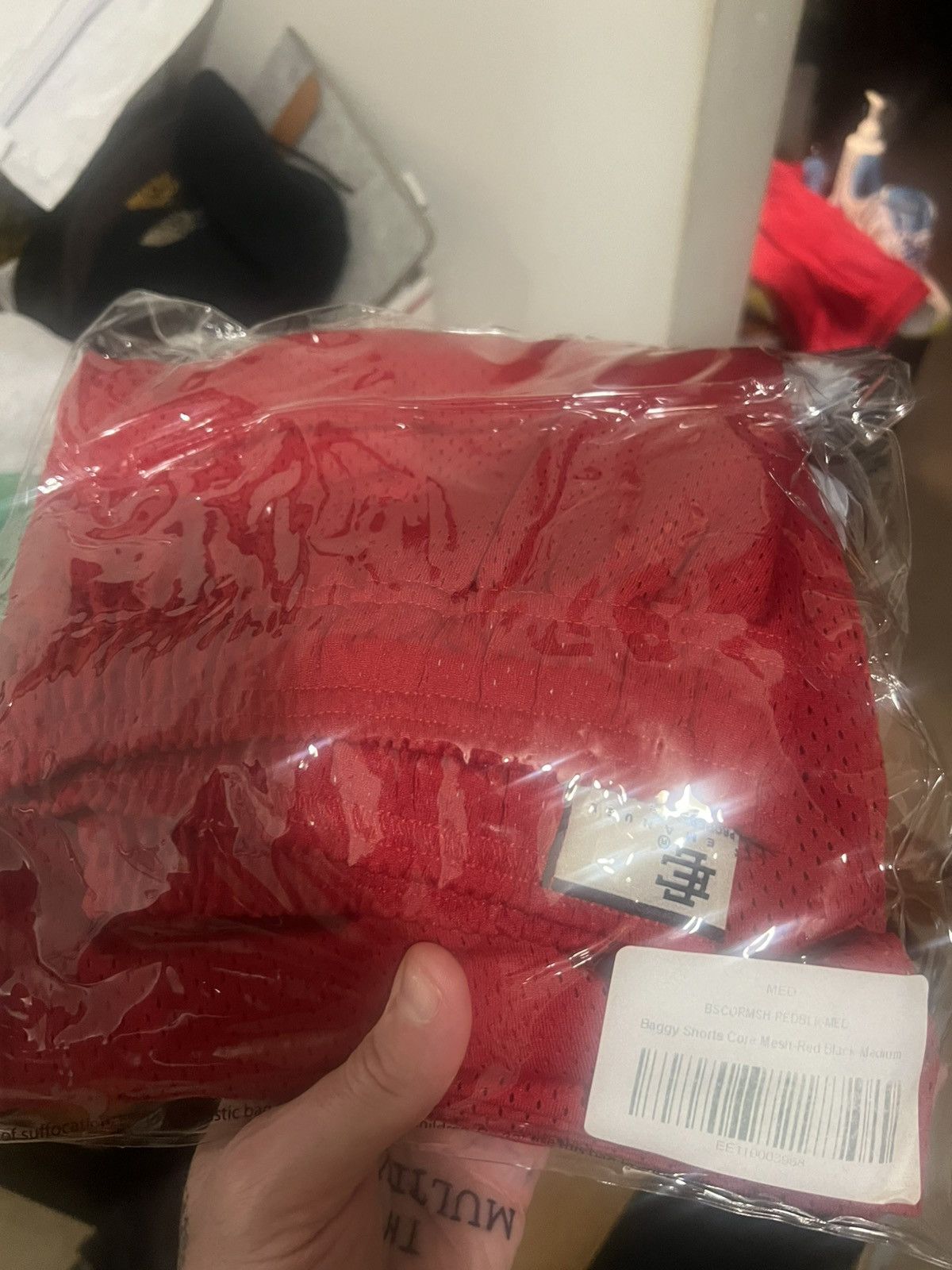 Eric Emanuel Eric Emanuel EE red w black baggy shorts medium Size US 30 / EU 46 - 5 Thumbnail