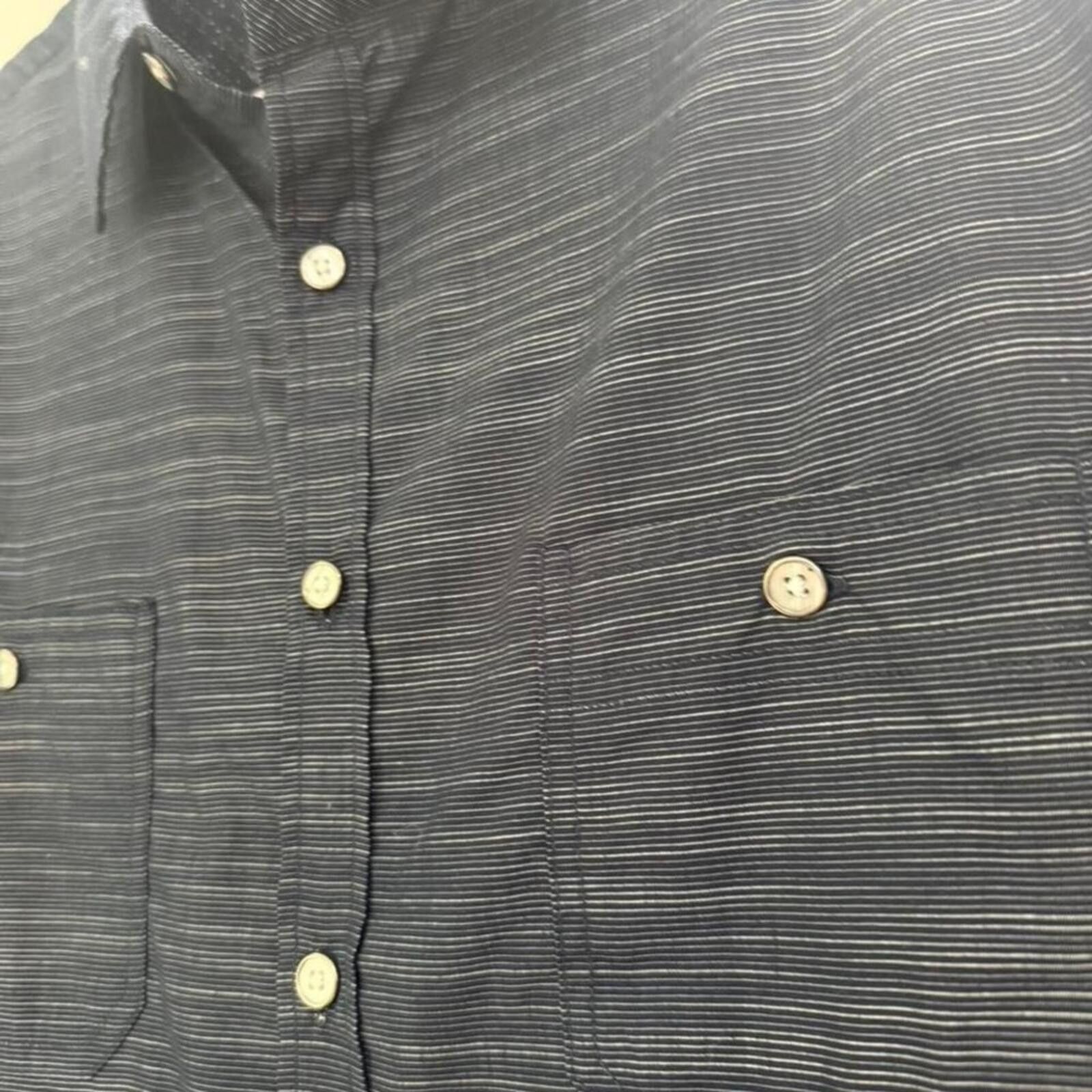 Beverly Hills Polo Club Beverly Hills Polo Club black button up shirt Size XL Size US XL / EU 56 / 4 - 2 Thumbnail