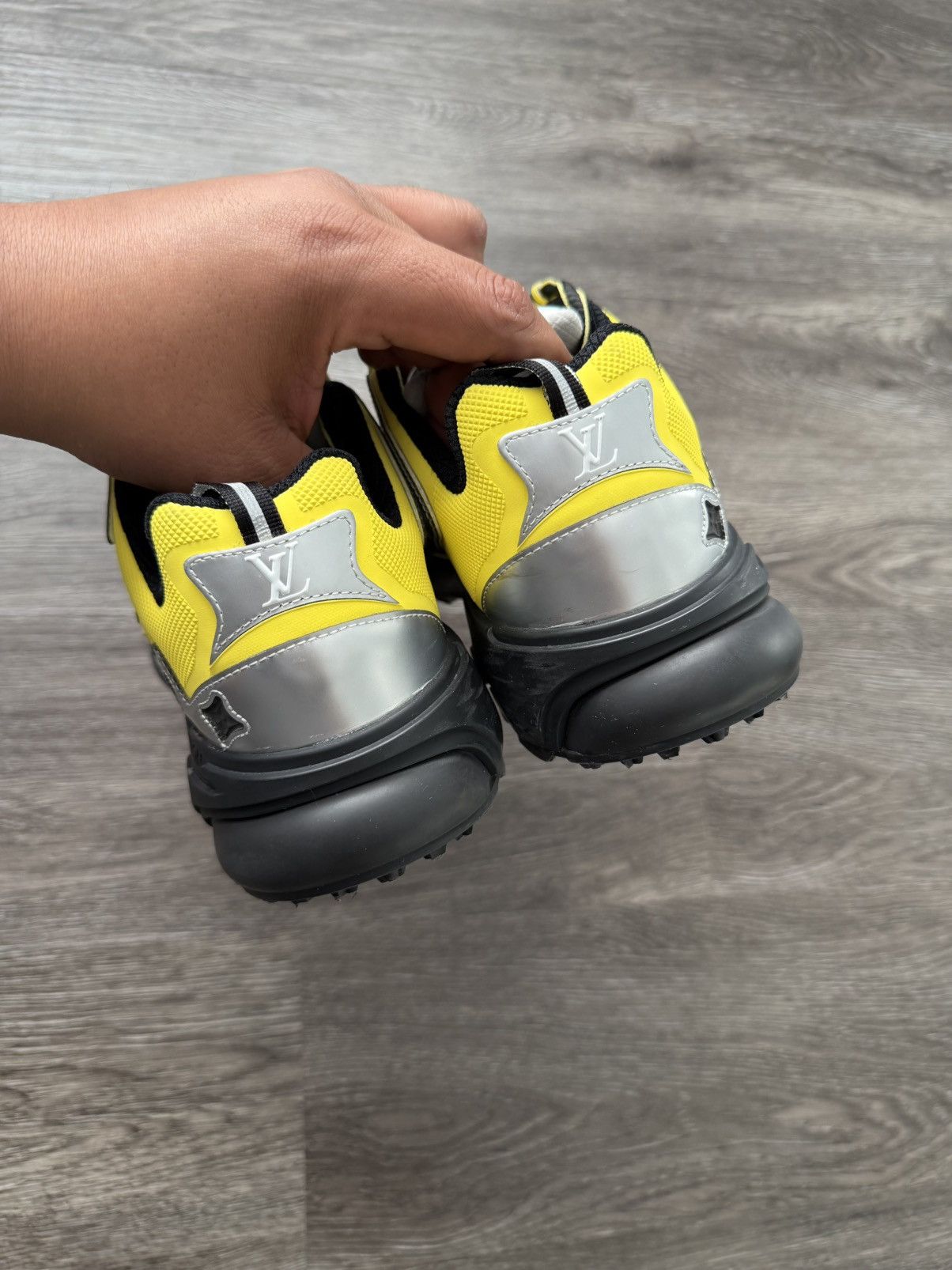Louis Vuitton Louis Vuitton SS22 Tactic Runner Yellow Silver Sneakers Size US 8 / EU 41 - 6 Thumbnail