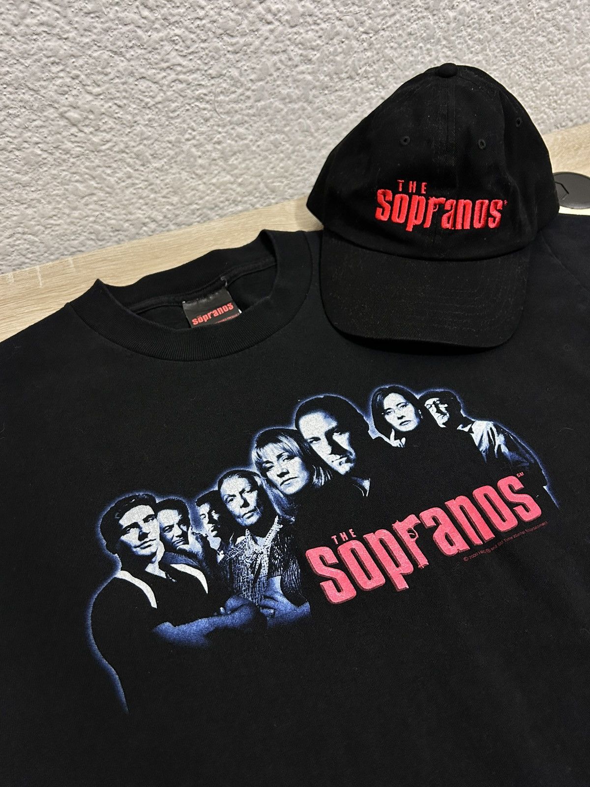 THE SOPRANOS SHIRT & CAP VINTAGE 2000