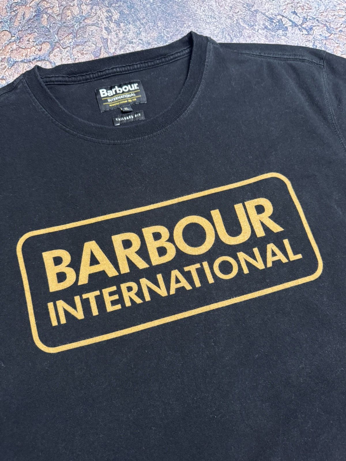 Barbour Barbour T Shirt Size XL Y2K Big logo Size US XL / EU 56 / 4 - 4 Thumbnail