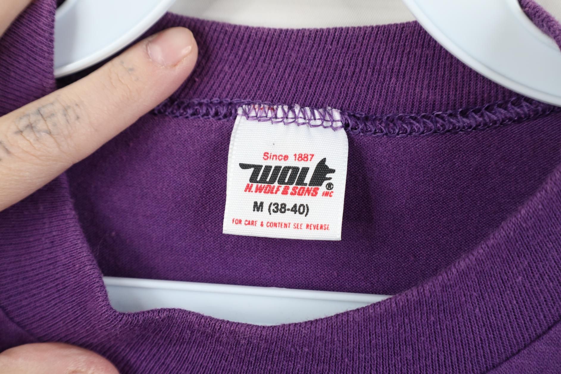 Vintage Vintage 70s 80s Streetwear Sun Faded T-Shirt Purple USA Size US M / EU 48-50 / 2 - 7 Thumbnail