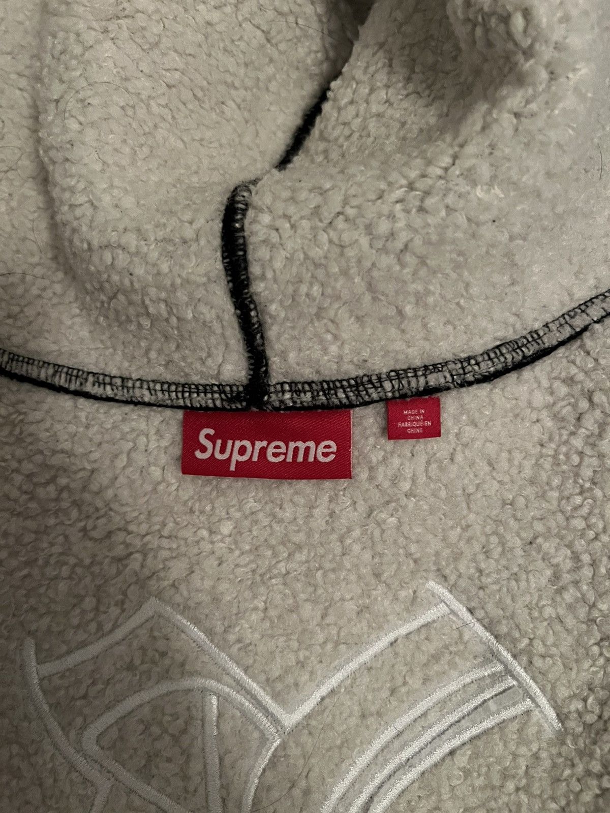 Supreme Supreme Faux Fur Zip Up Hooded Sweatshirt Size US XL / EU 56 / 4 - 3 Thumbnail