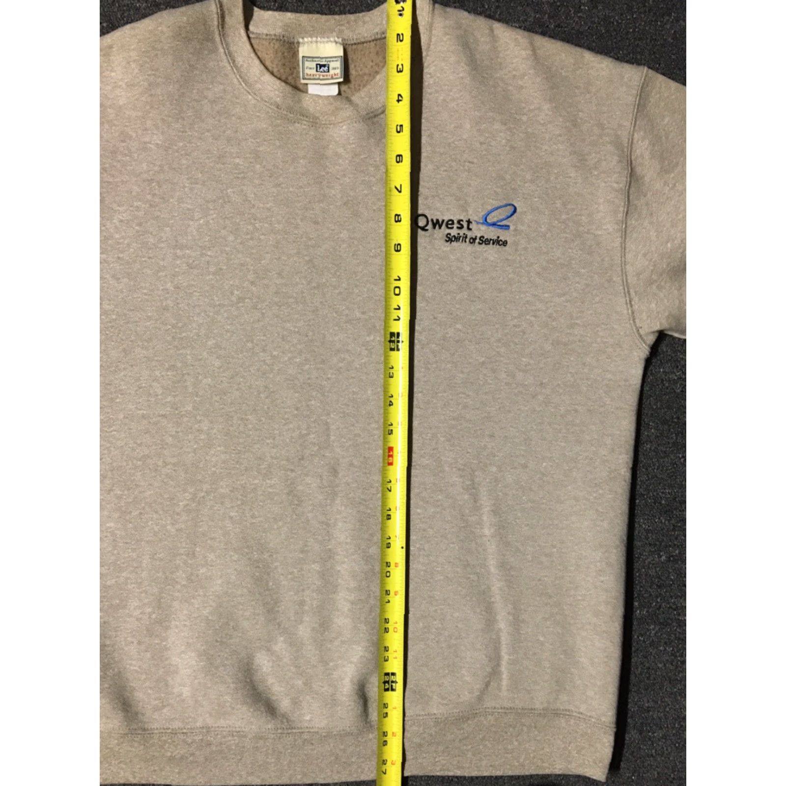 Lee VINTAGE Qwest Spirit Of Service Sweatshirt Mens L Brown 90s 80s Tech Apple Microsoft Flip Phone Computer Internet Vintage 90s Theme Size US L / EU 52-54 / 3 - 6 Thumbnail