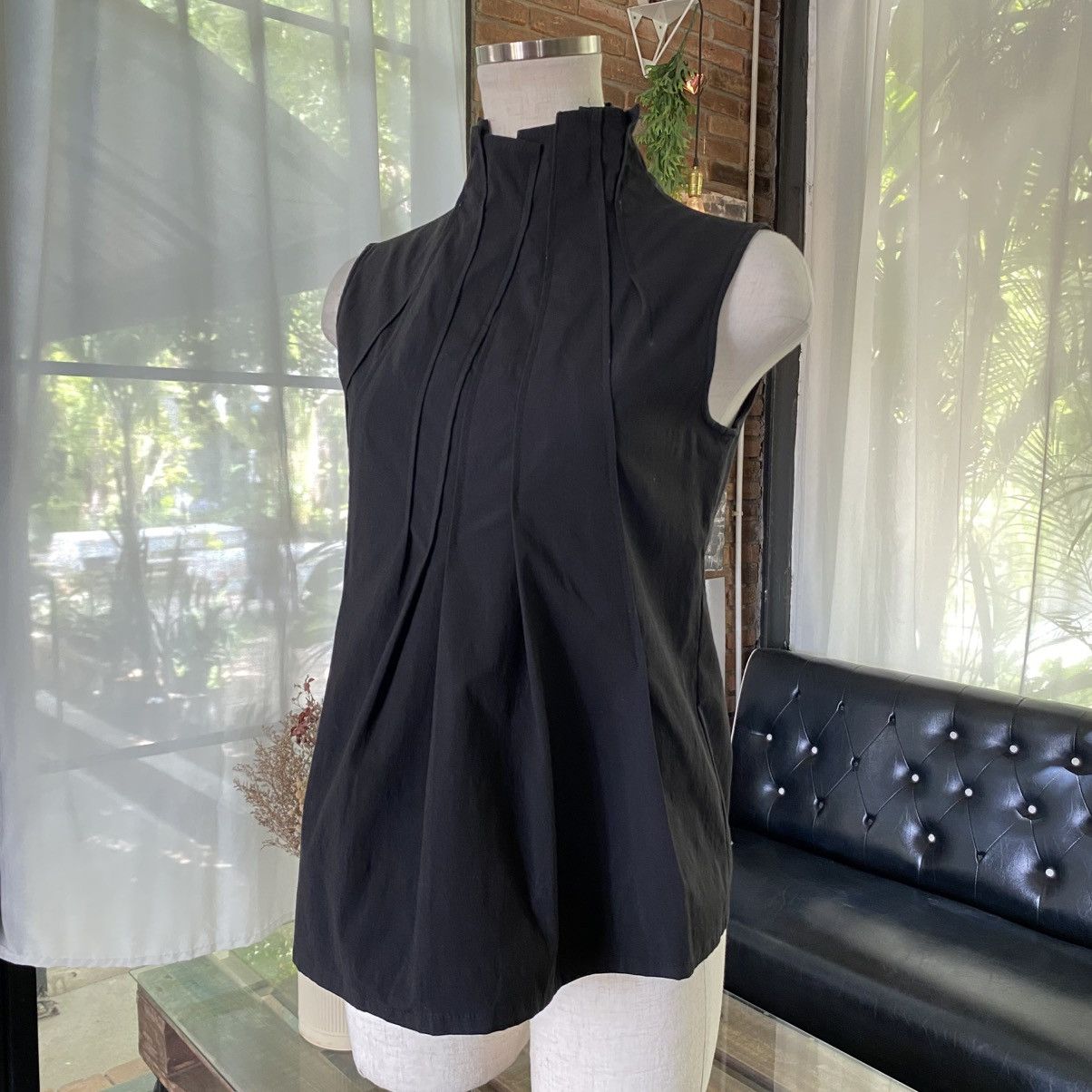 A/T Black Pleated High Neck Top