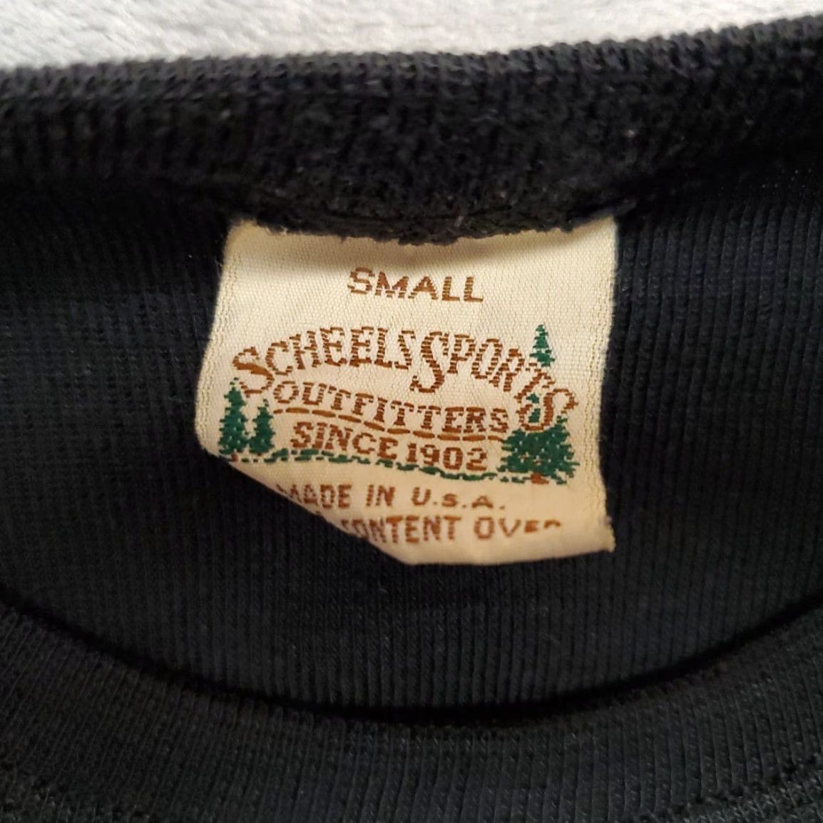 Layer 8 VINTAGE Scheels Sports Shirt Mens S Black Crewneck 100% Polyester Base Layer Shirt Long Sleeve Mens Black Size US S / EU 44-46 / 1 - 4 Thumbnail