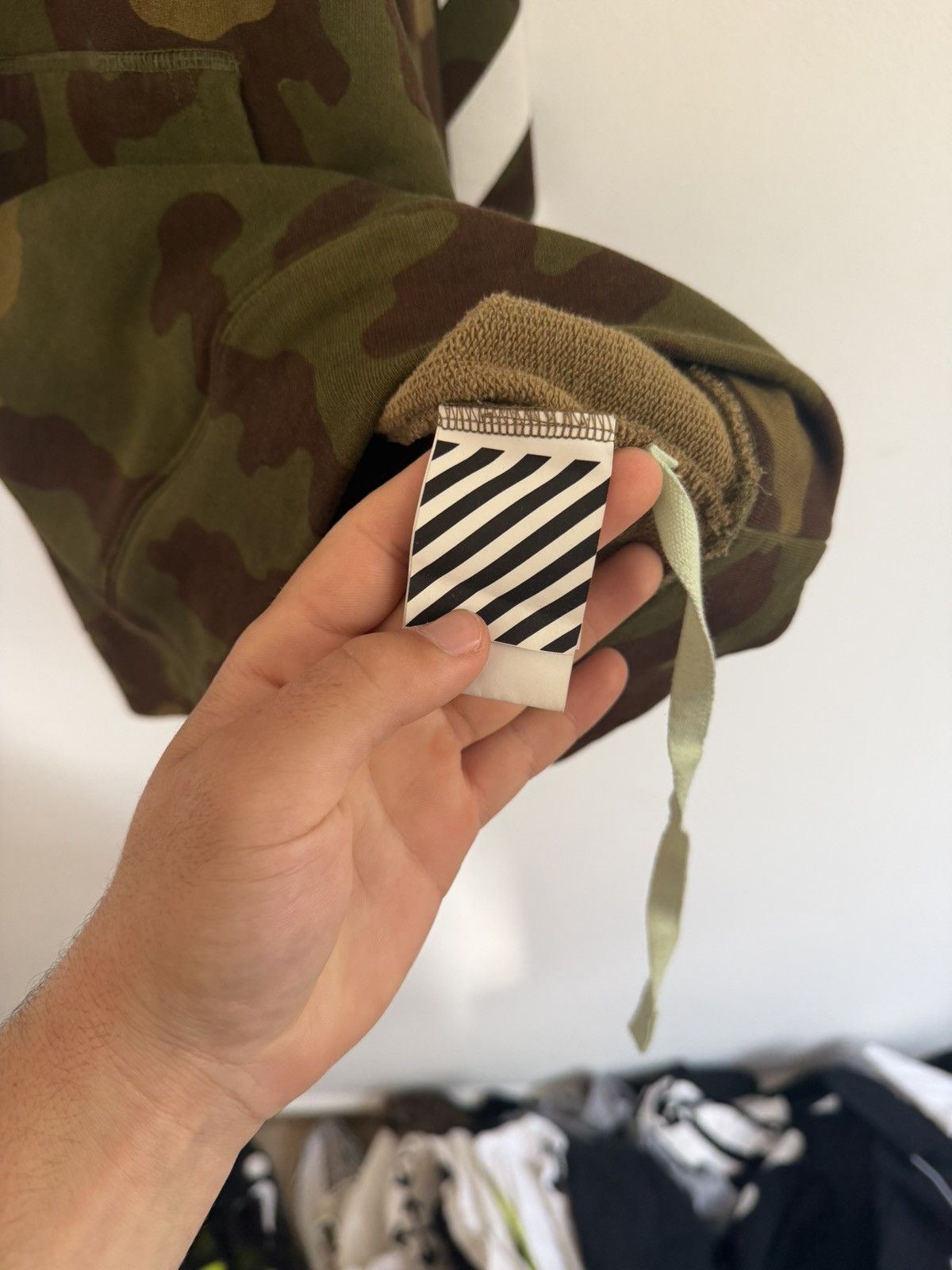 Off-White Off White Camouflage Hoodie Size US XL / EU 56 / 4 - 6 Thumbnail