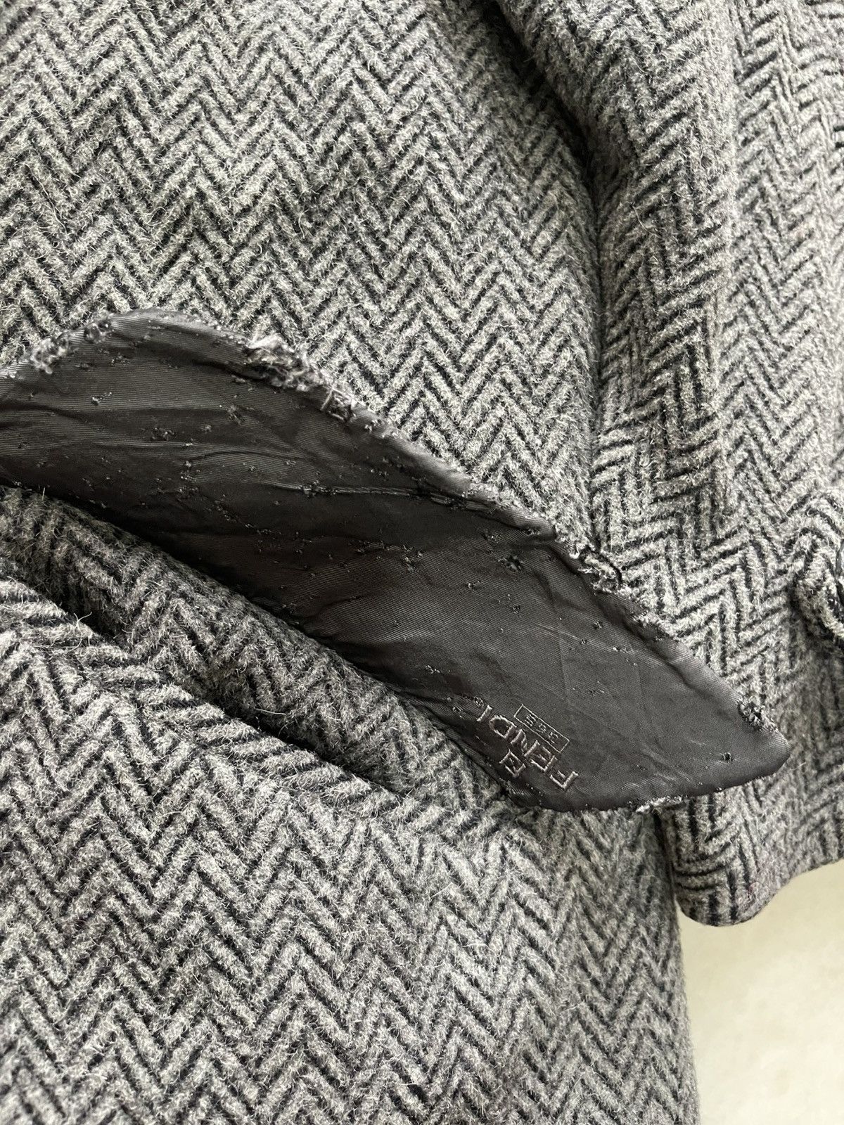 Fendi 90s Fendi Herringbone Alpaca Mohair Long Coat Size US L / EU 52-54 / 3 - 12 Thumbnail