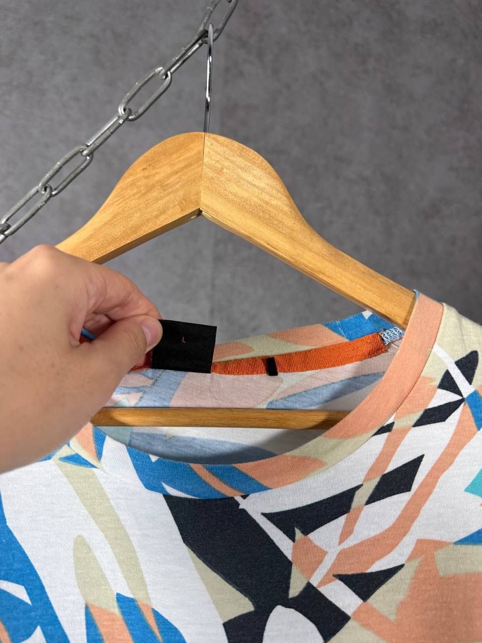 Hugo Boss Hugo Boss art crazy designer tee Size US L / EU 52-54 / 3 - 5 Thumbnail