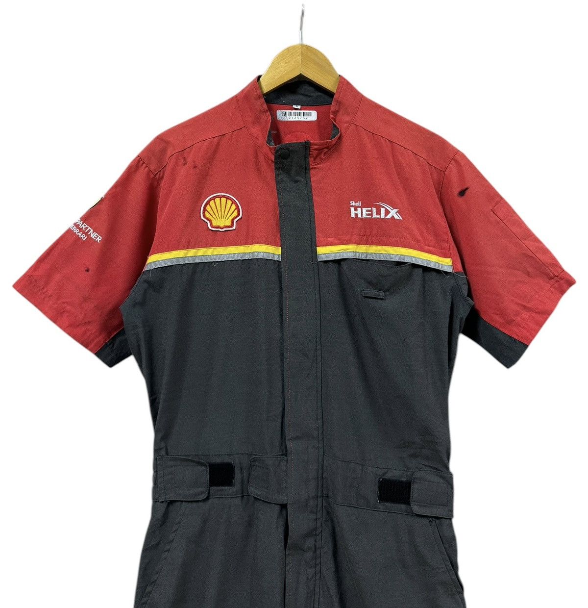 Ferrari × Vintage Vtg🔥Scuderia Ferrari Shell Yuasa Overall Racing Team Size US 32 / EU 48 - 1 Thumbnail