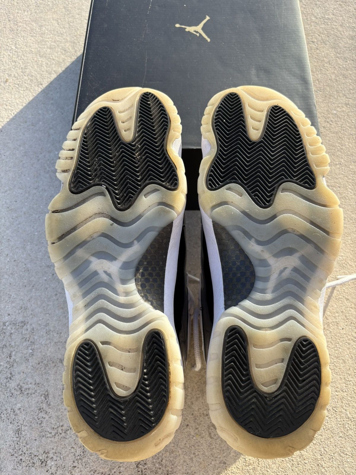 Jordan Brand NIKE AIR JORDAN 11 GRATITUDE 2023 RETRO Size 13/ Great Shape Size US 13 / EU 46 - 5 Thumbnail