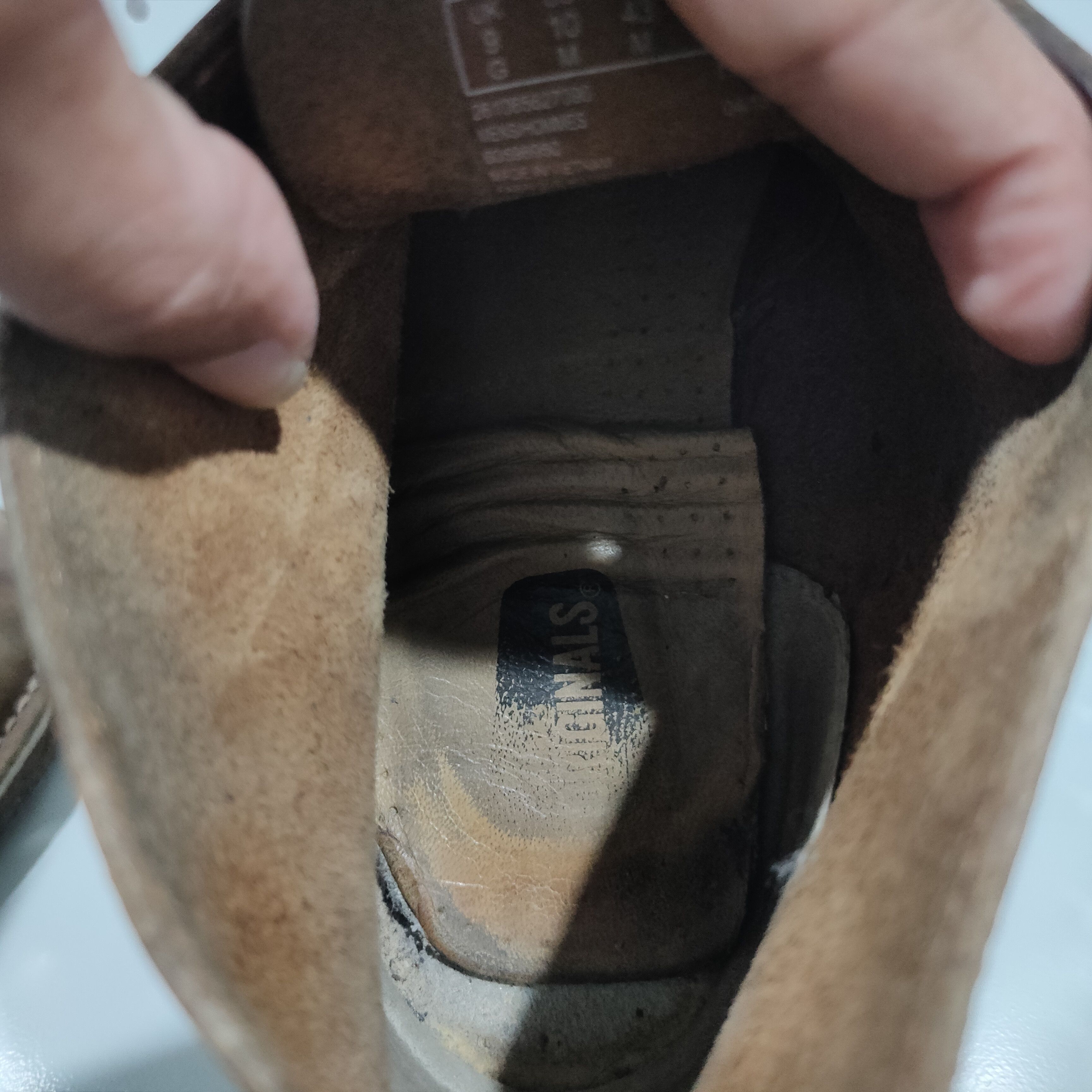 Clarks 🔥Clarks Originals Desert Boots Beeswax Size US 10 / EU 43 - 8 Thumbnail